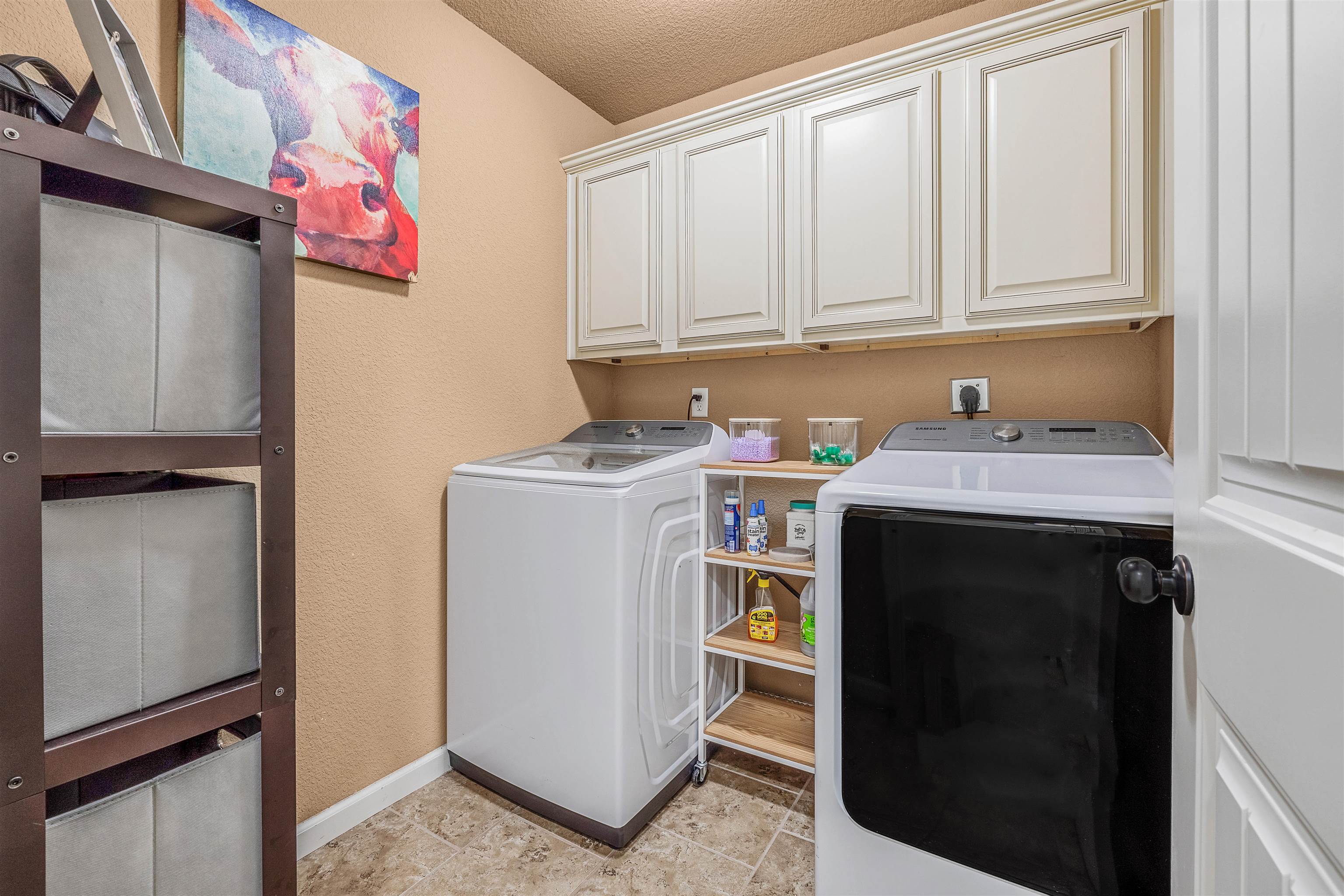 TRAMMEL ESTATES - Residential