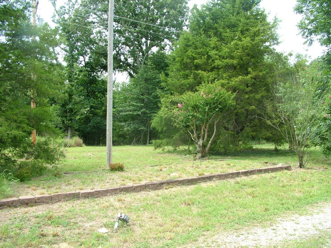BELLE COVE WOODS - Residential