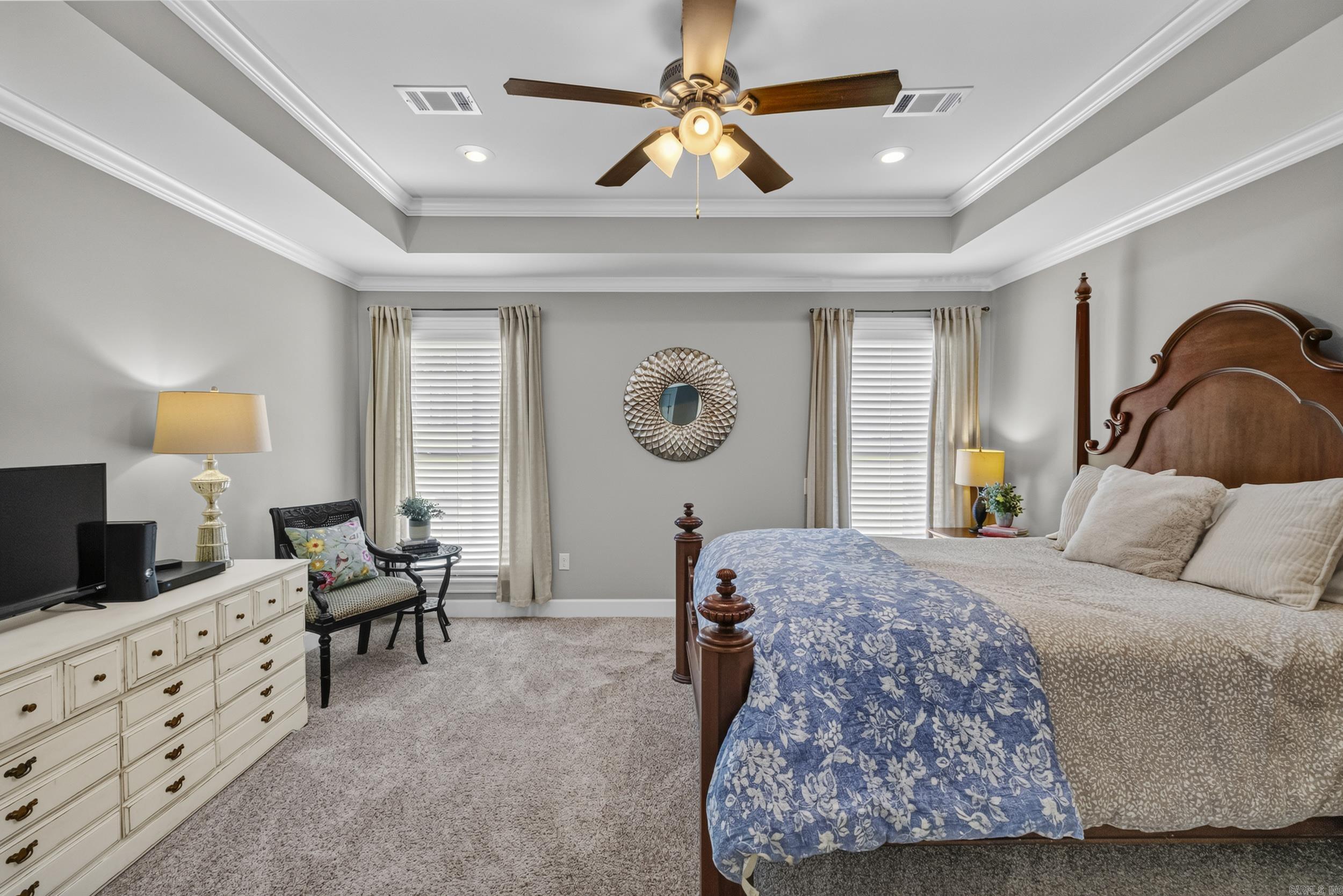 RIVER OAKS - Residential