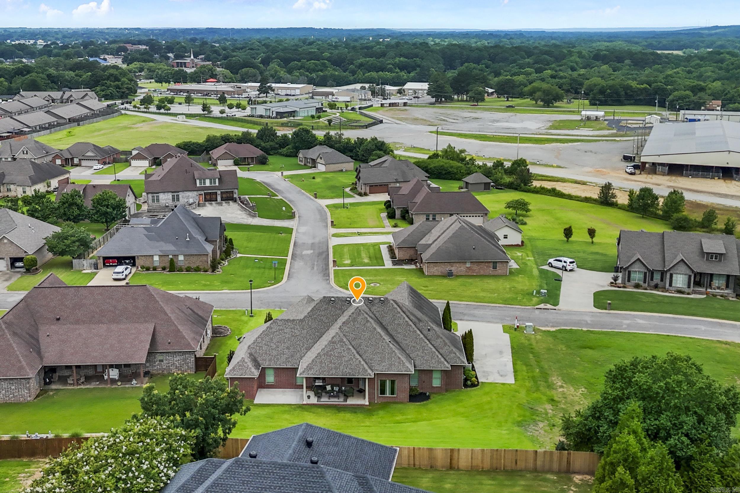 RIVER OAKS - Residential