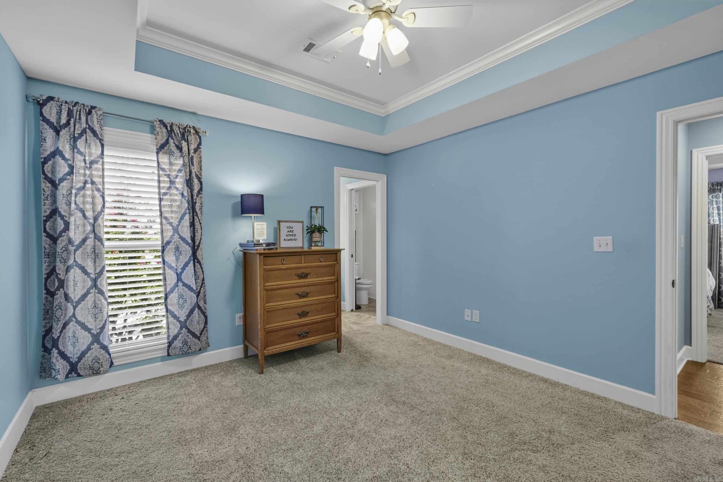 RIVER OAKS - Residential