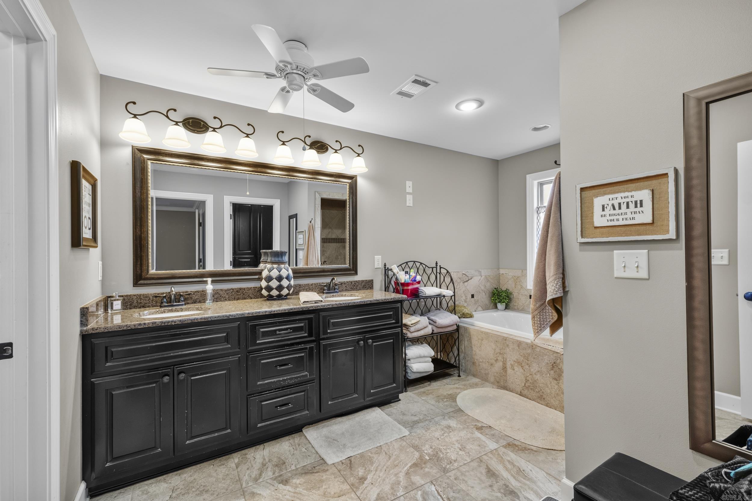 RIVER OAKS - Residential