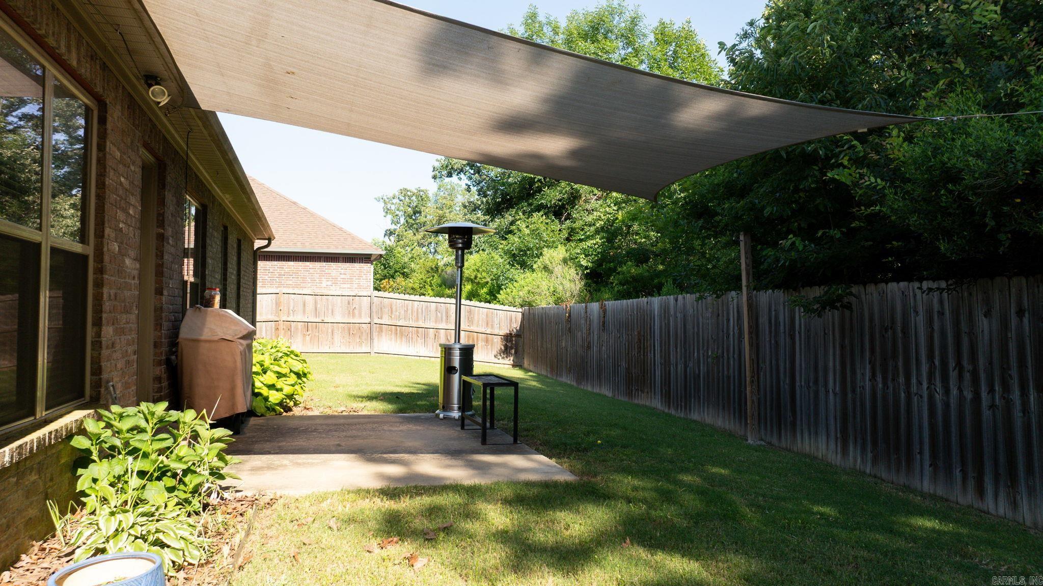 MAKENNA COVE - Residential