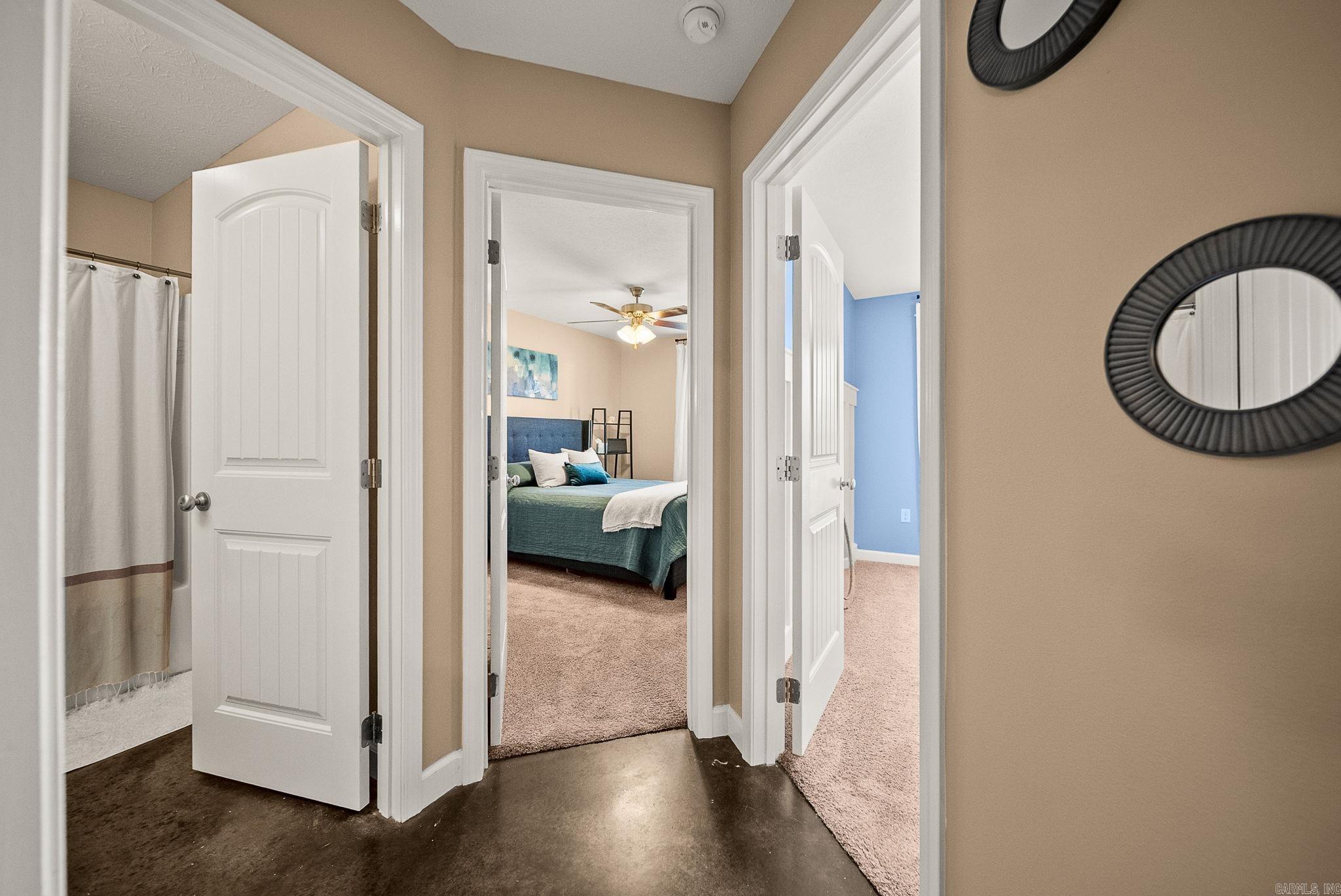 MAKENNA COVE - Residential