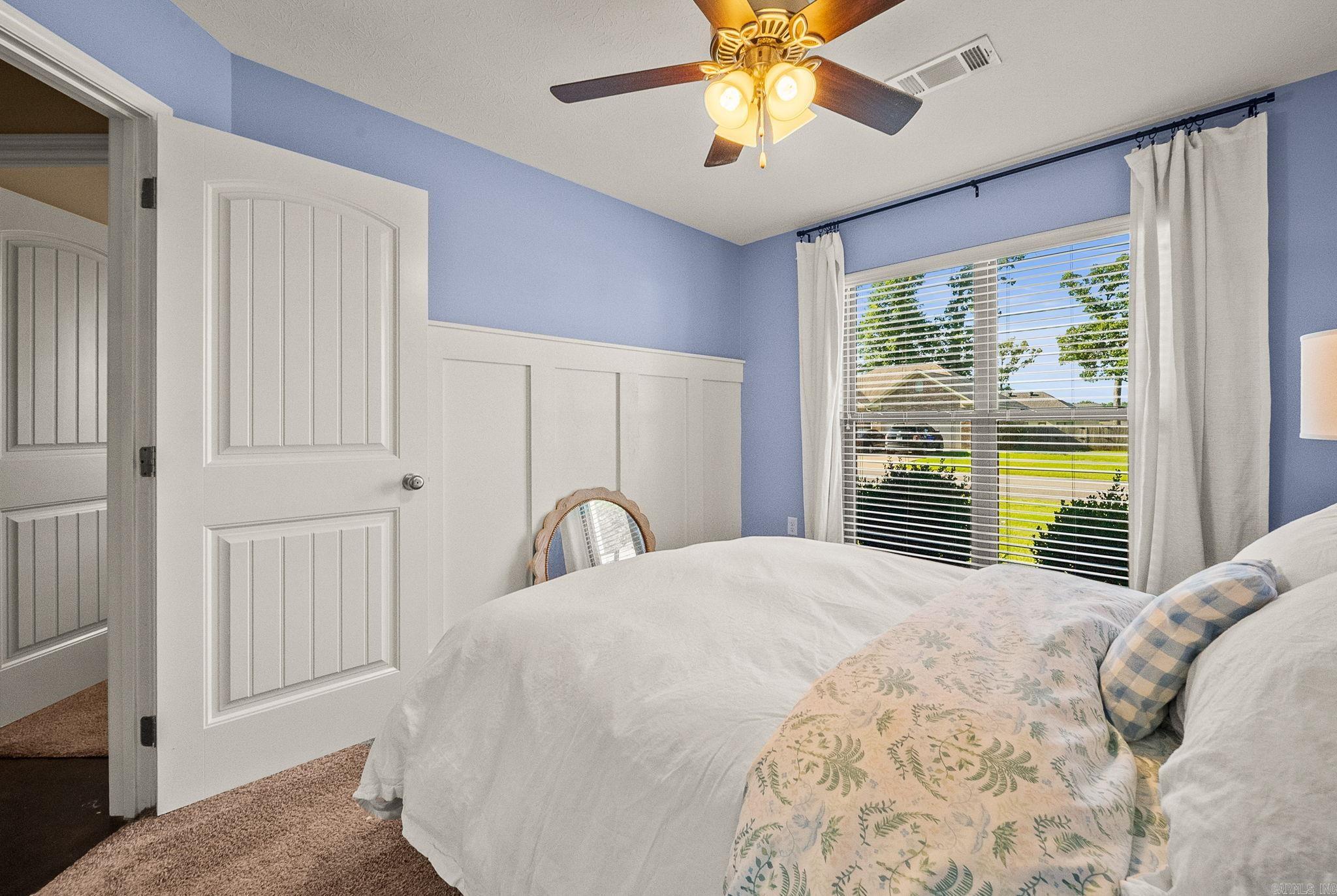 MAKENNA COVE - Residential