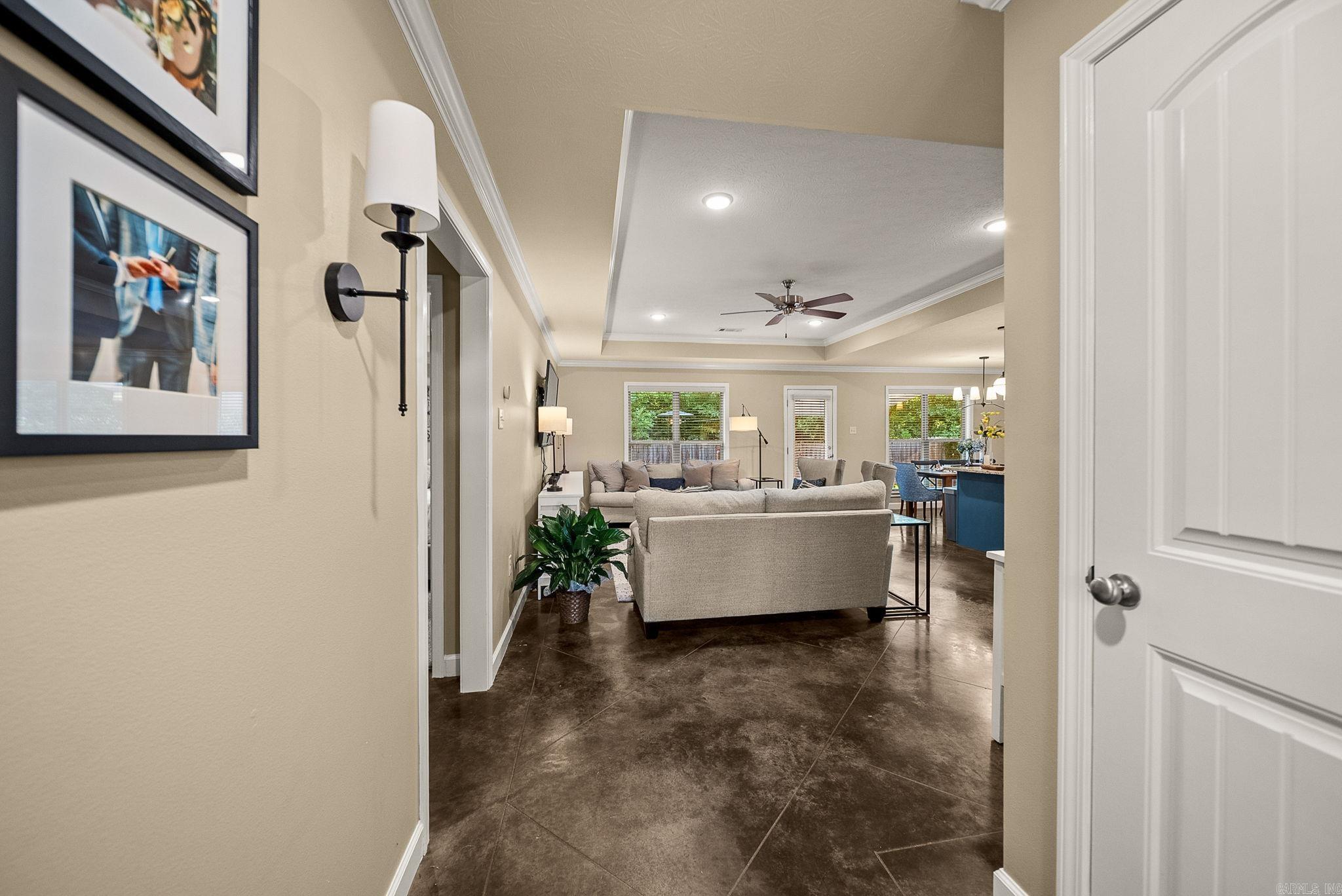 MAKENNA COVE - Residential