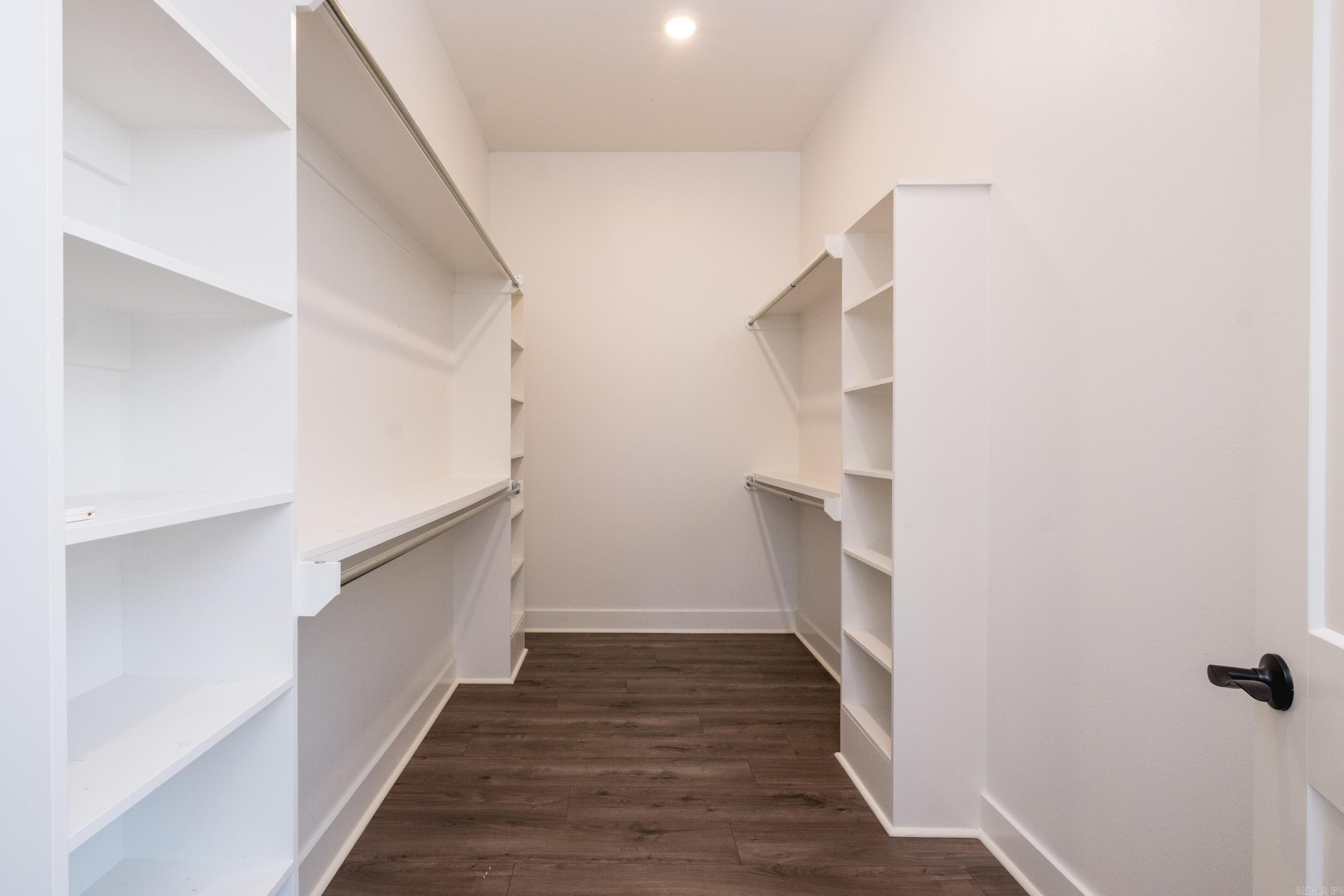 CHENAL VALLEY "CAUREL COURT" - Residential