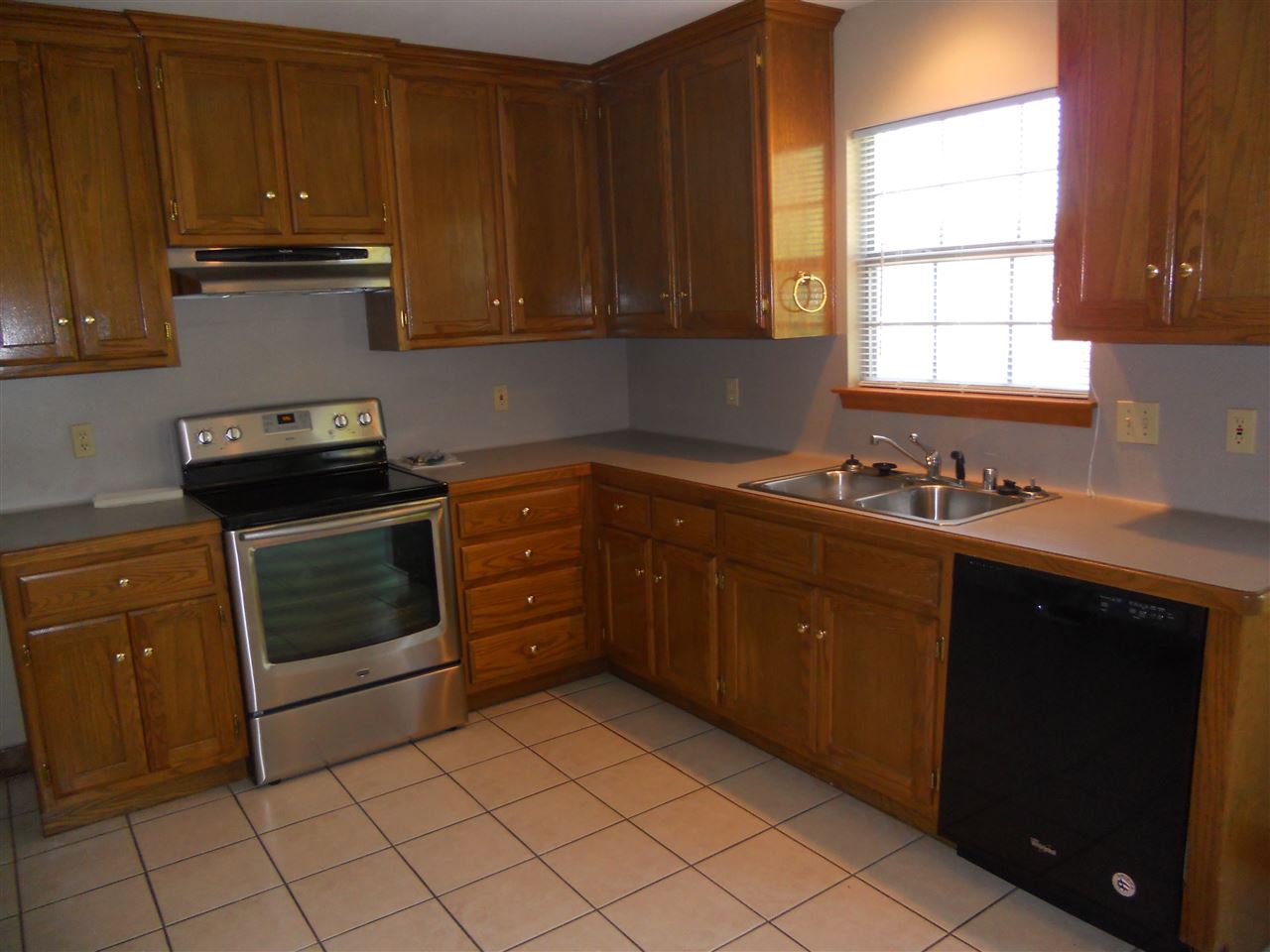 NORTH POINTE ADDN - Residential