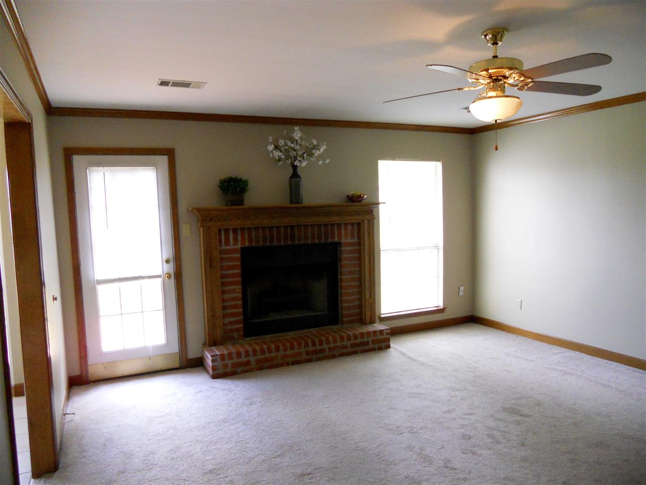 NORTH POINTE ADDN - Residential
