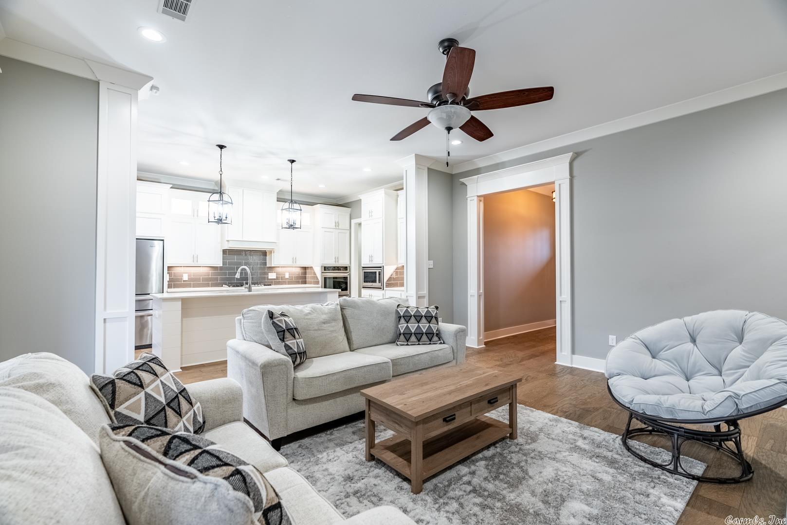 CREEKSIDE ADDN - Residential