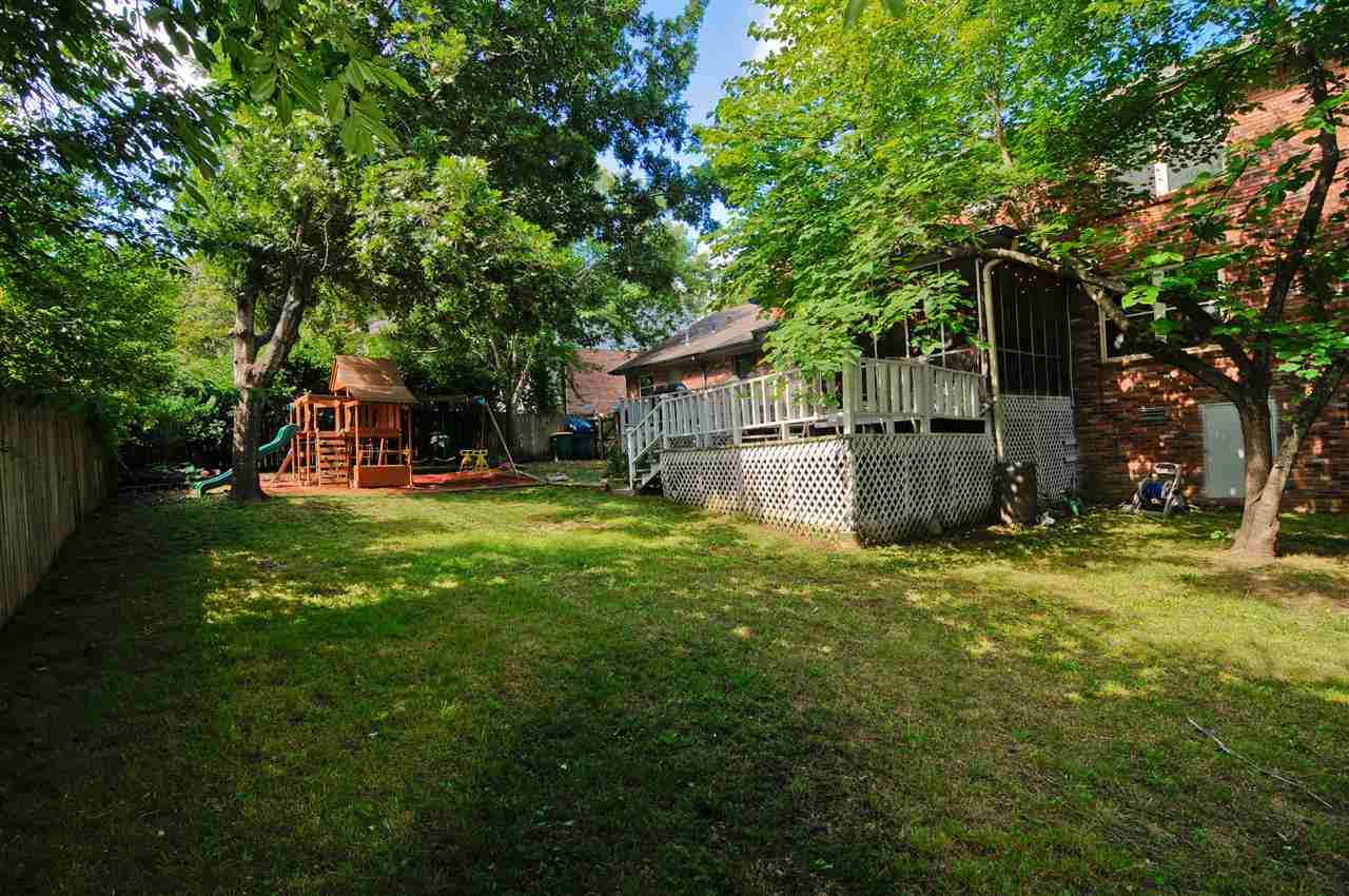 Marlowe Manor - Residential