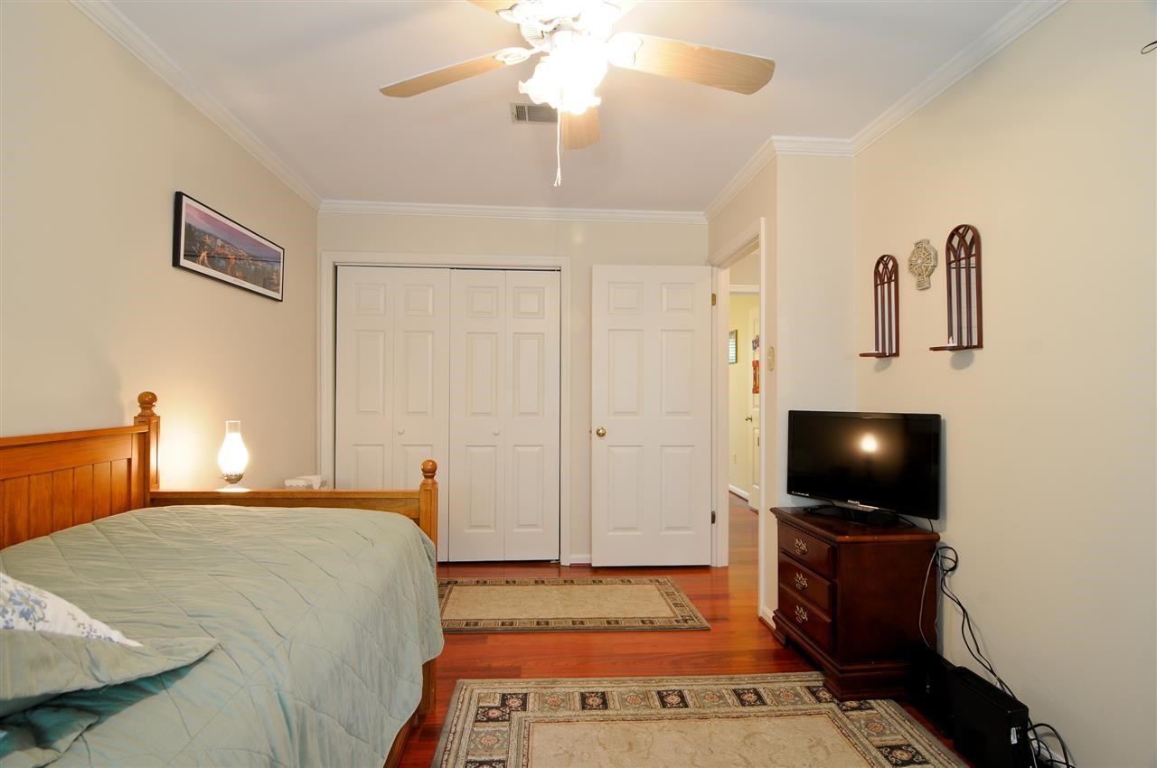 Marlowe Manor - Residential