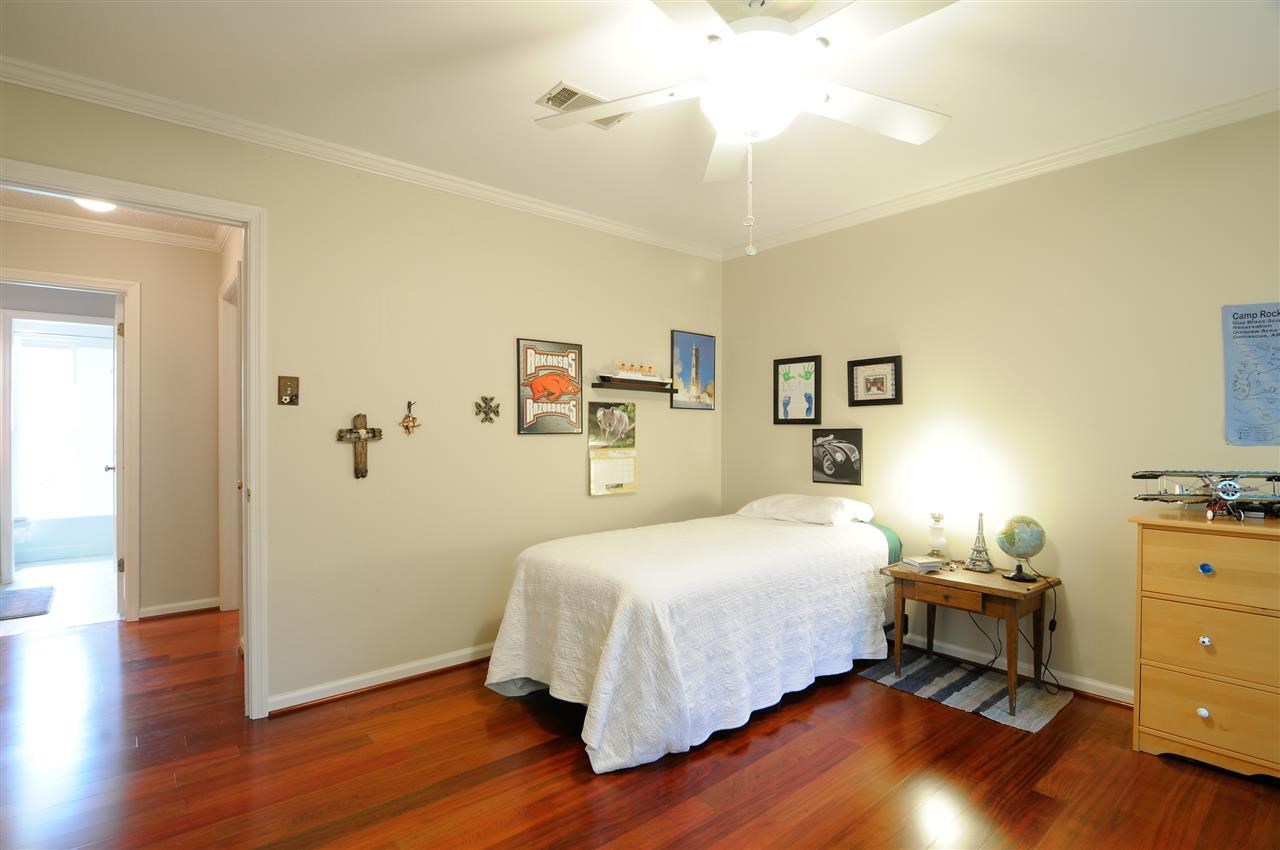 Marlowe Manor - Residential