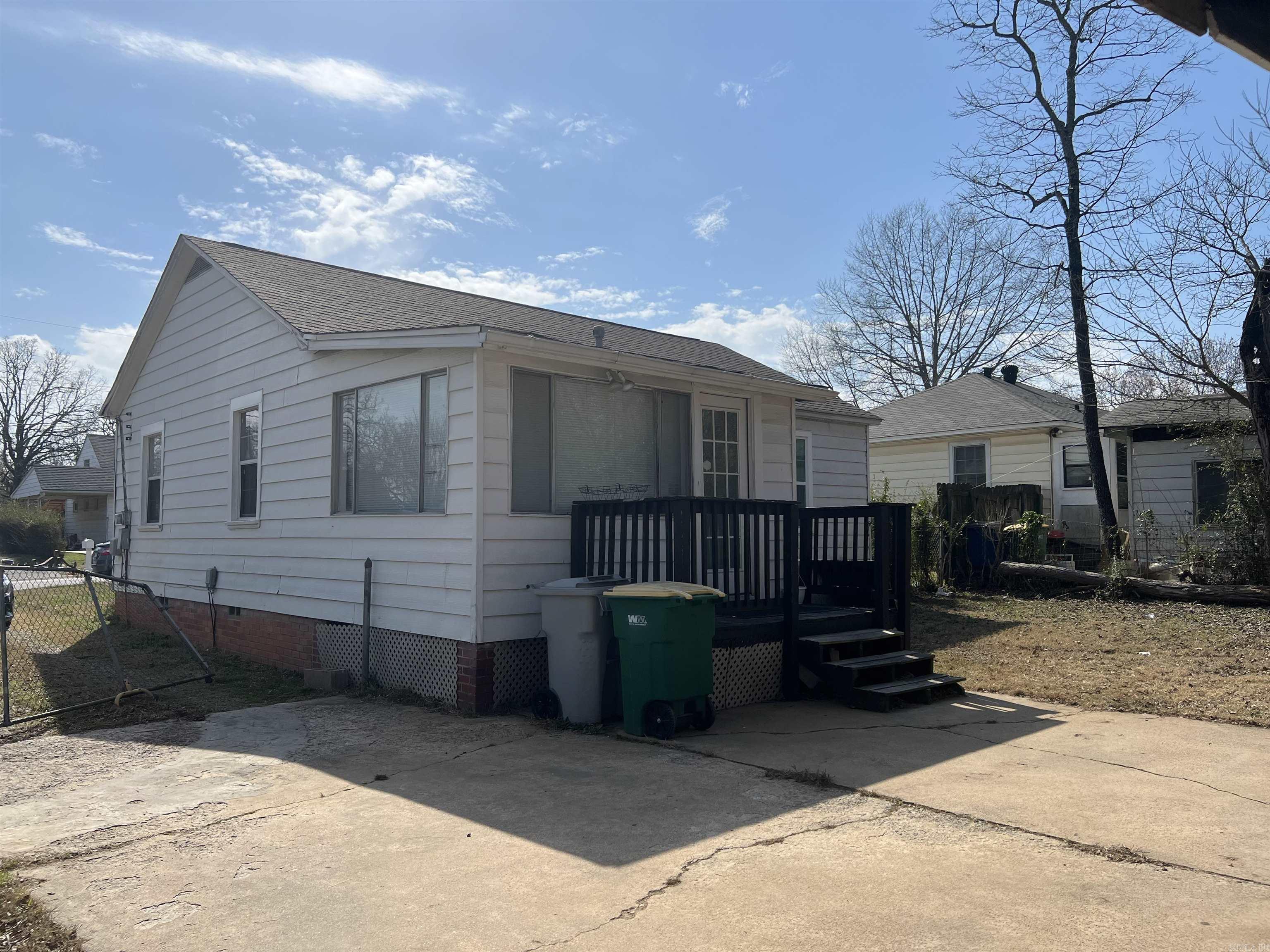 Farmeres 2nd - Residential