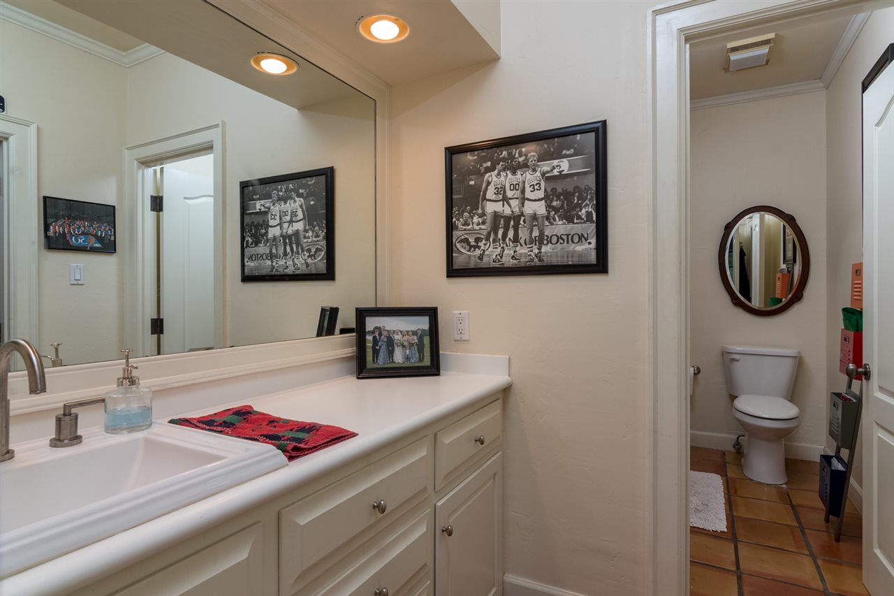 HICKORY HILLS - Residential