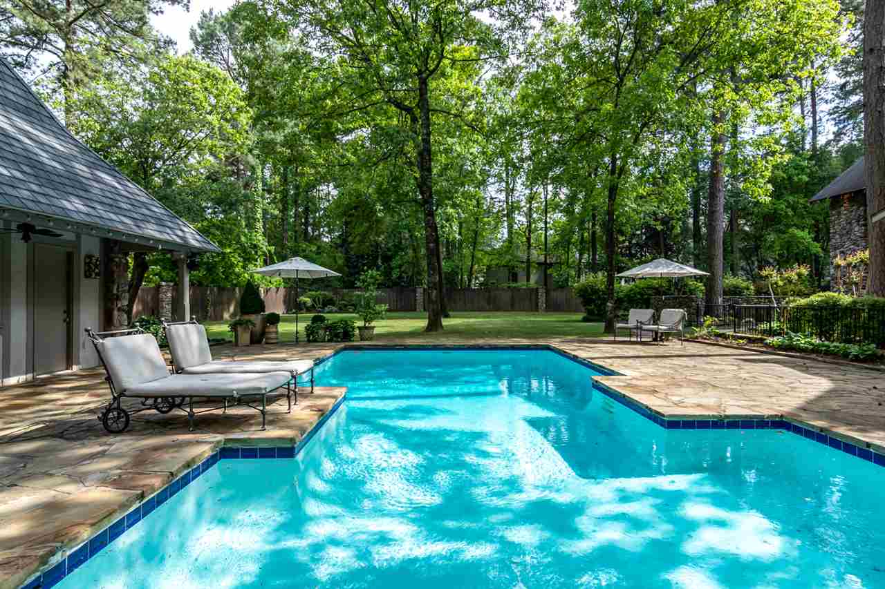 HICKORY HILLS - Residential