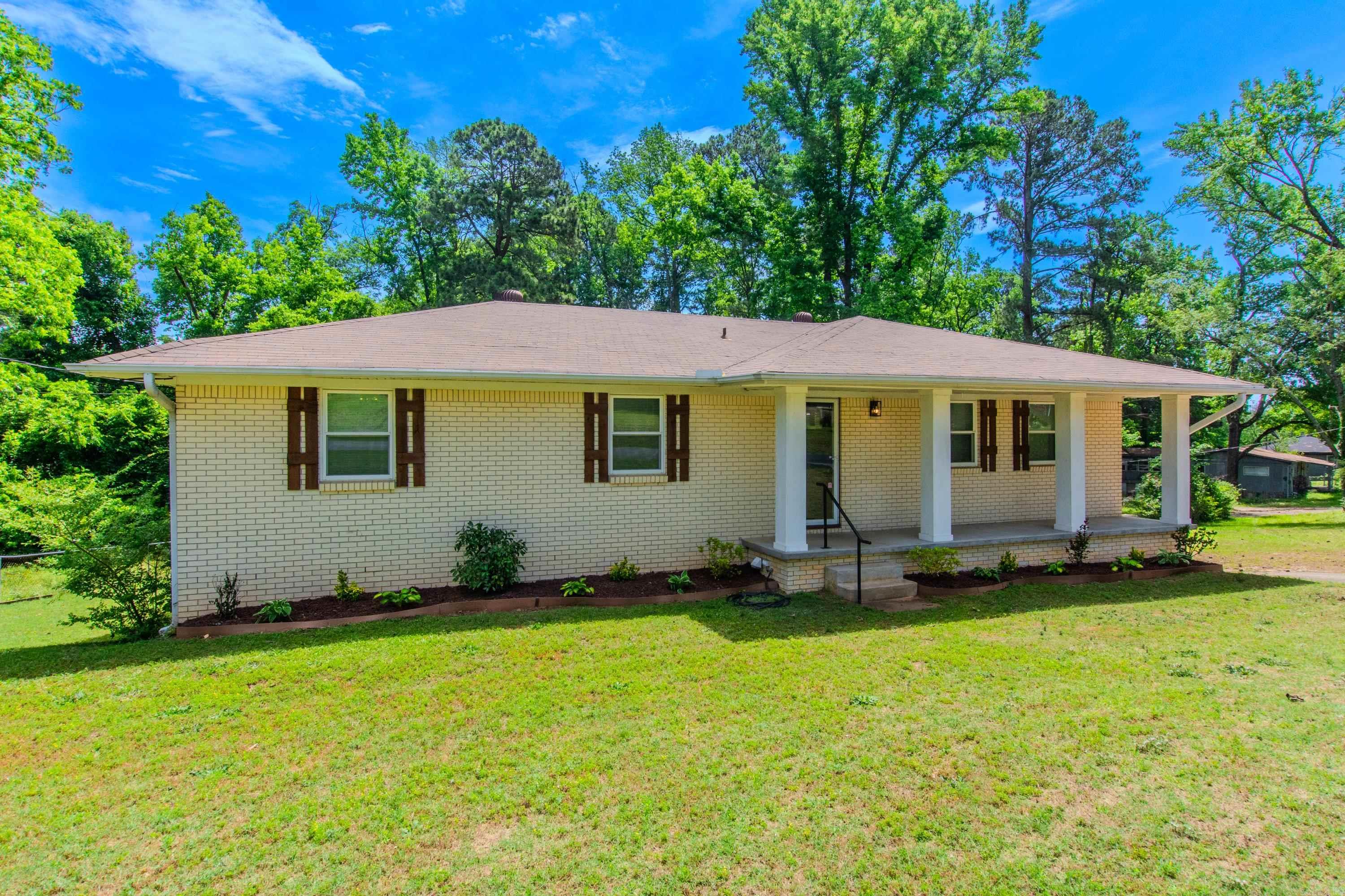 MCNEIL - Residential