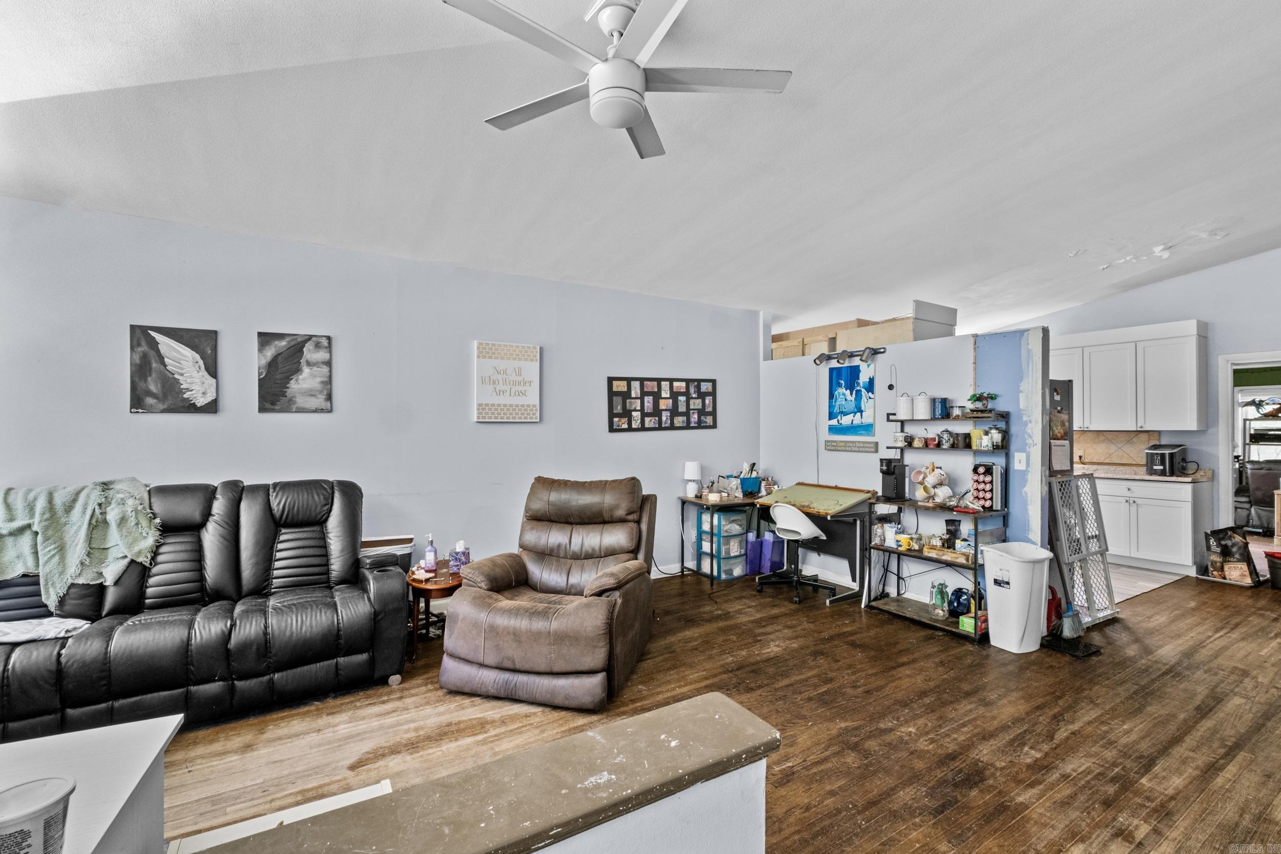 MARYLAND TERRACE - Residential