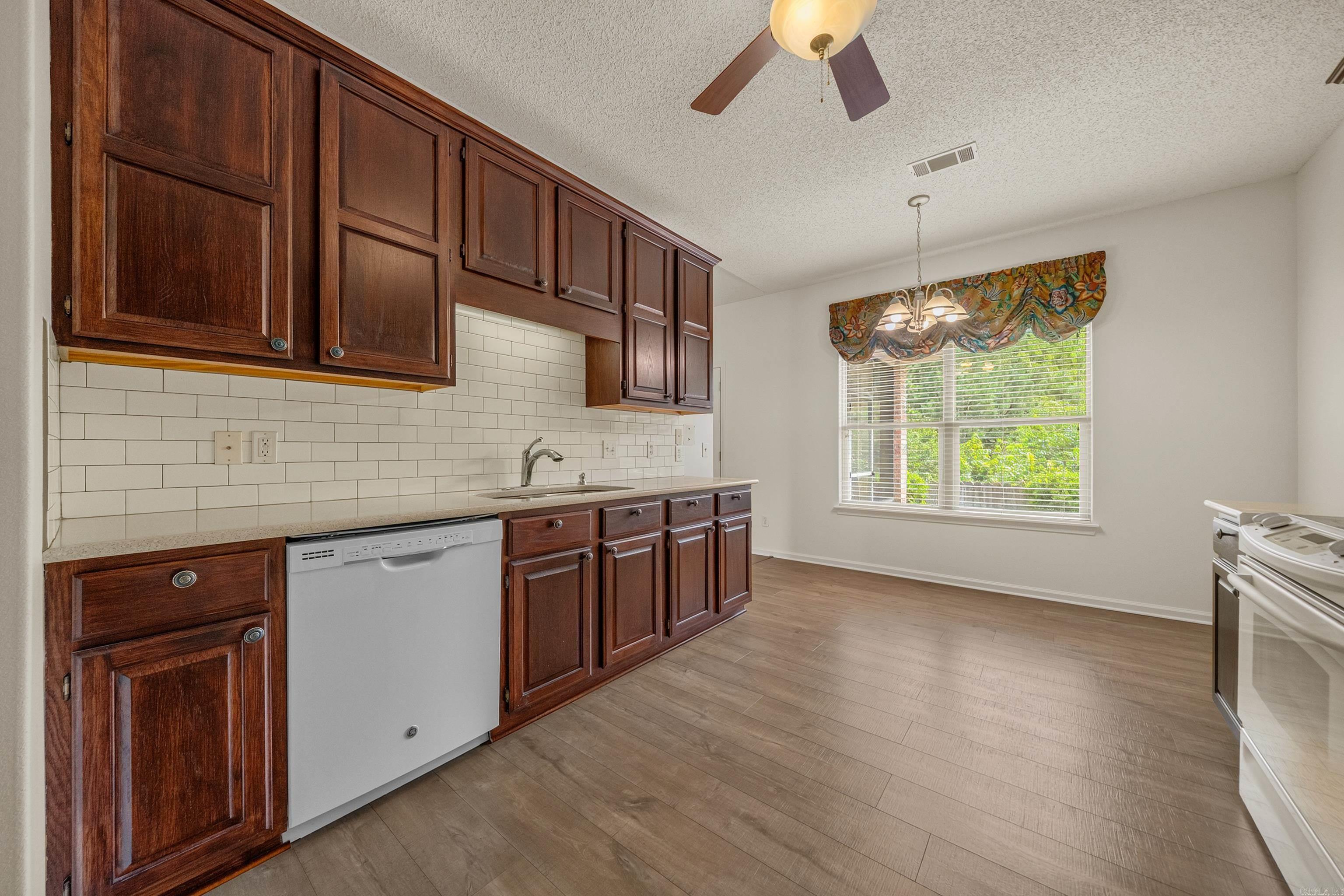 SOUTH RIDGE GARDEN HOMES HPR - Residential