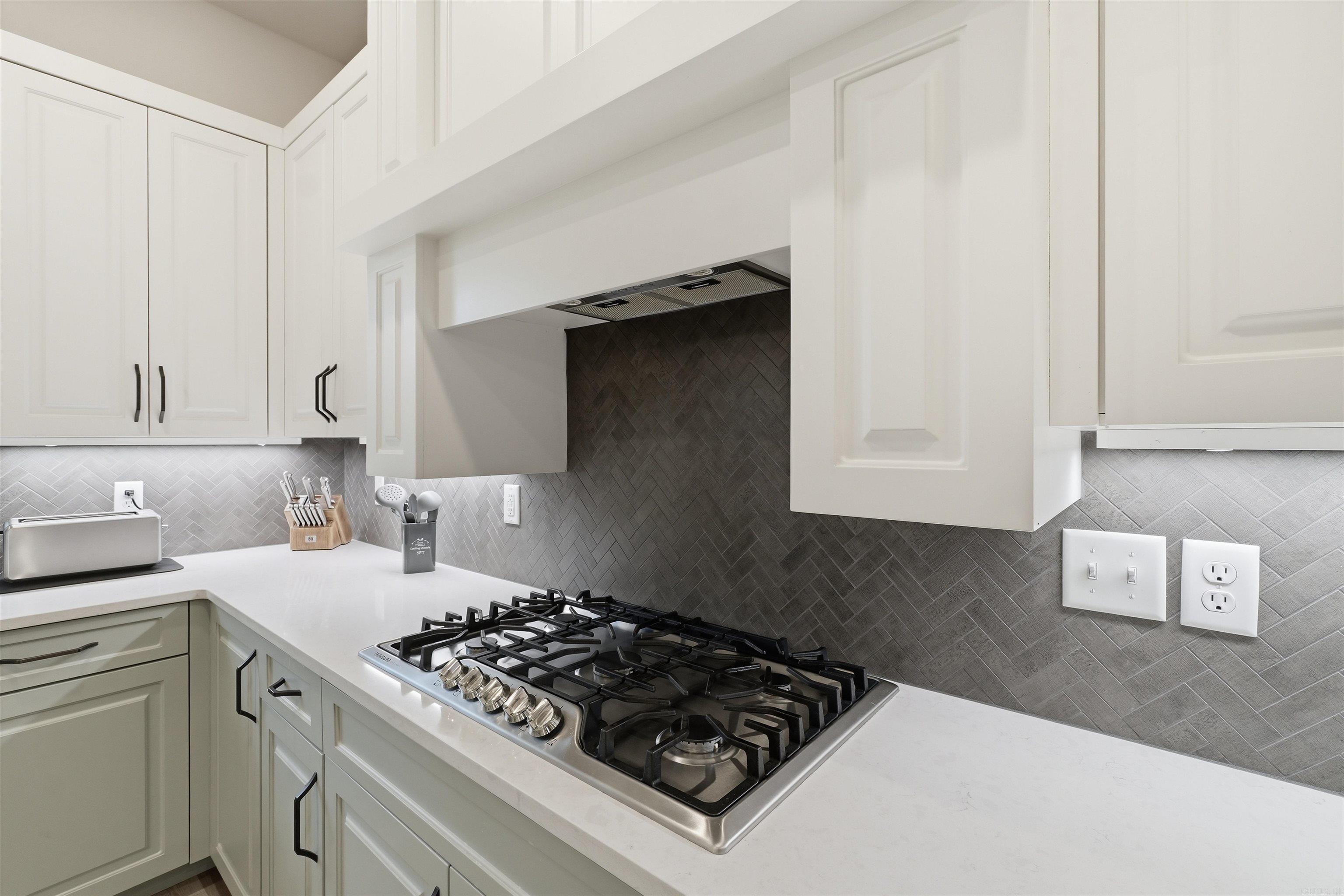 OVERCUP RIDGE ADDN - Residential