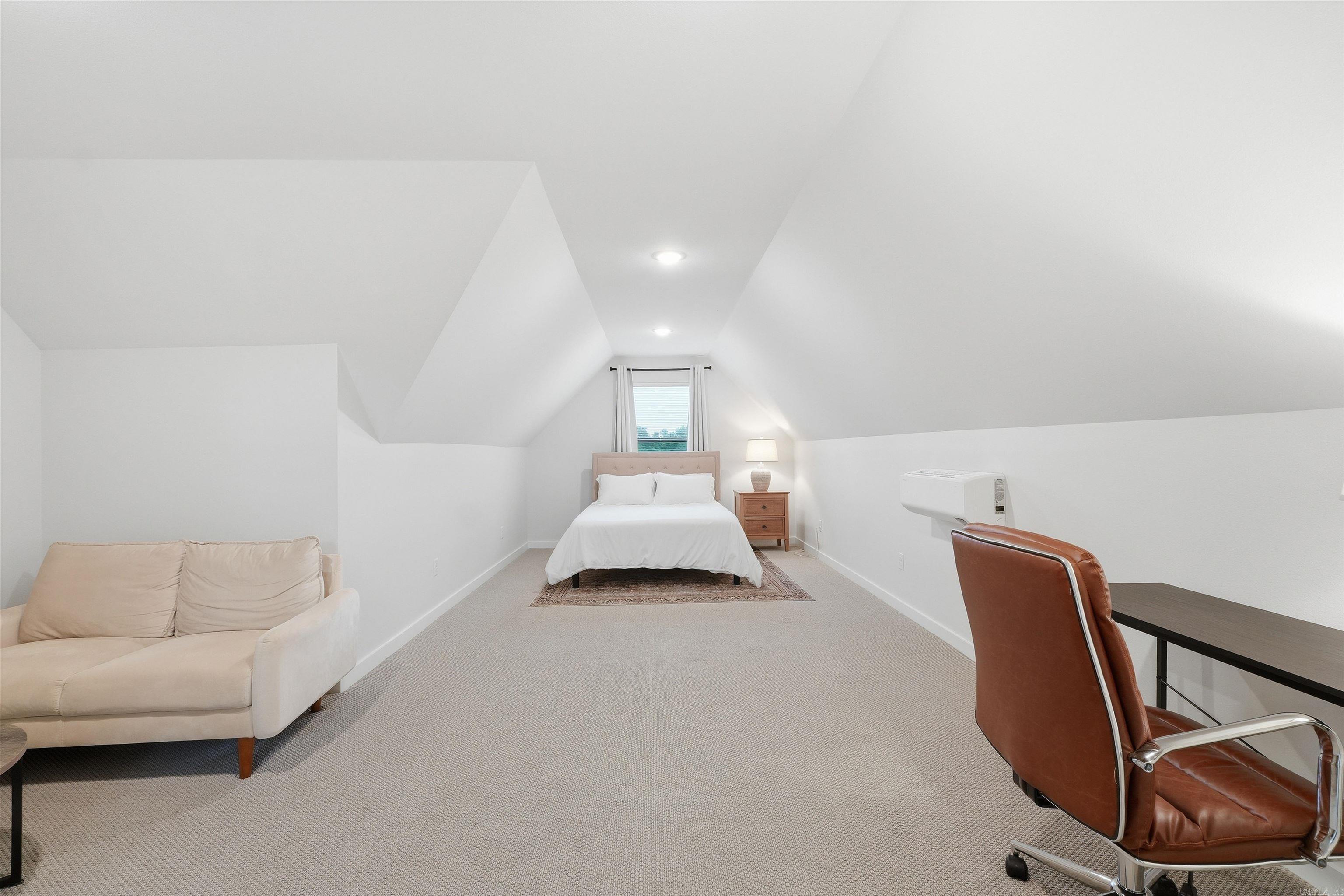 OVERCUP RIDGE ADDN - Residential