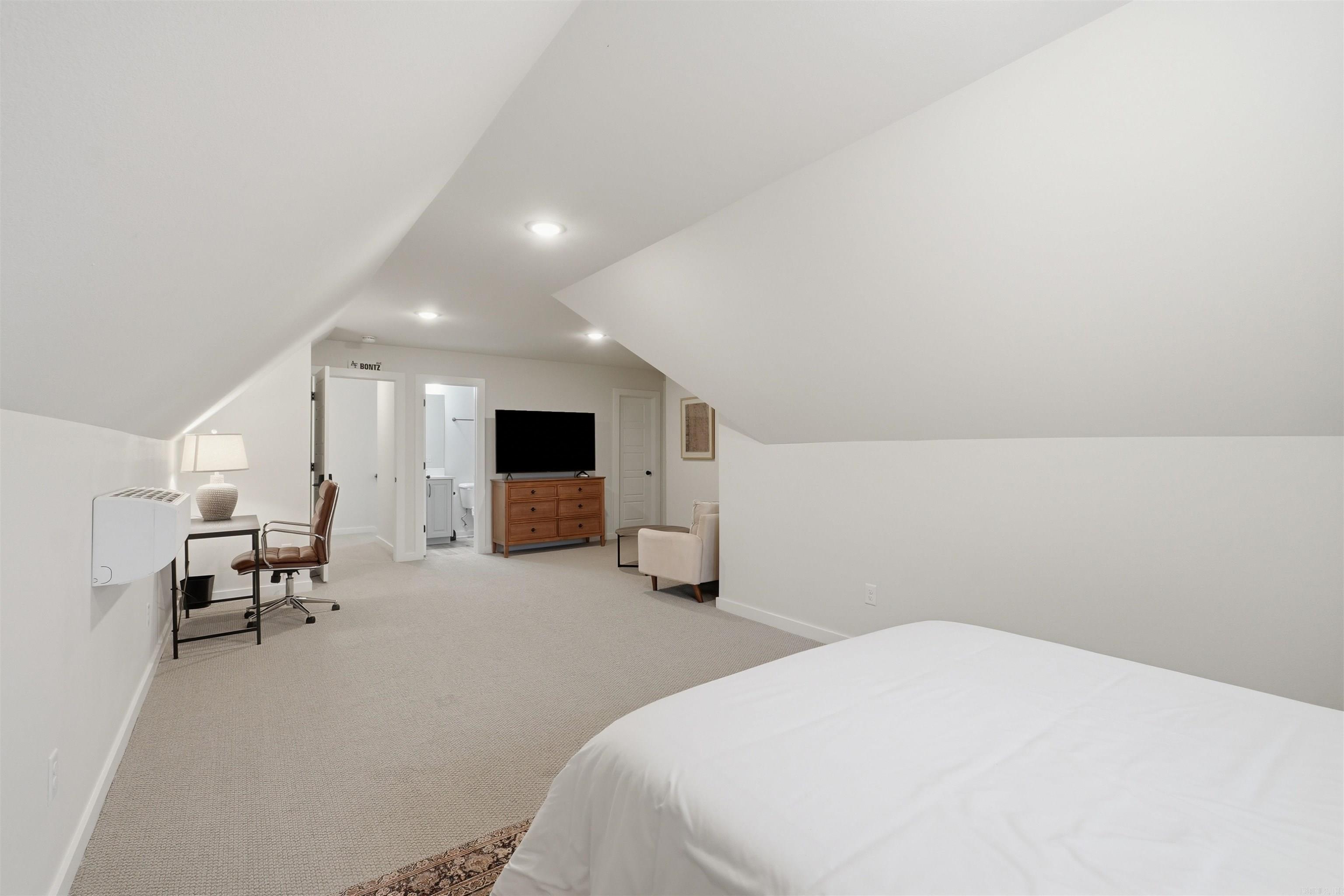 OVERCUP RIDGE ADDN - Residential