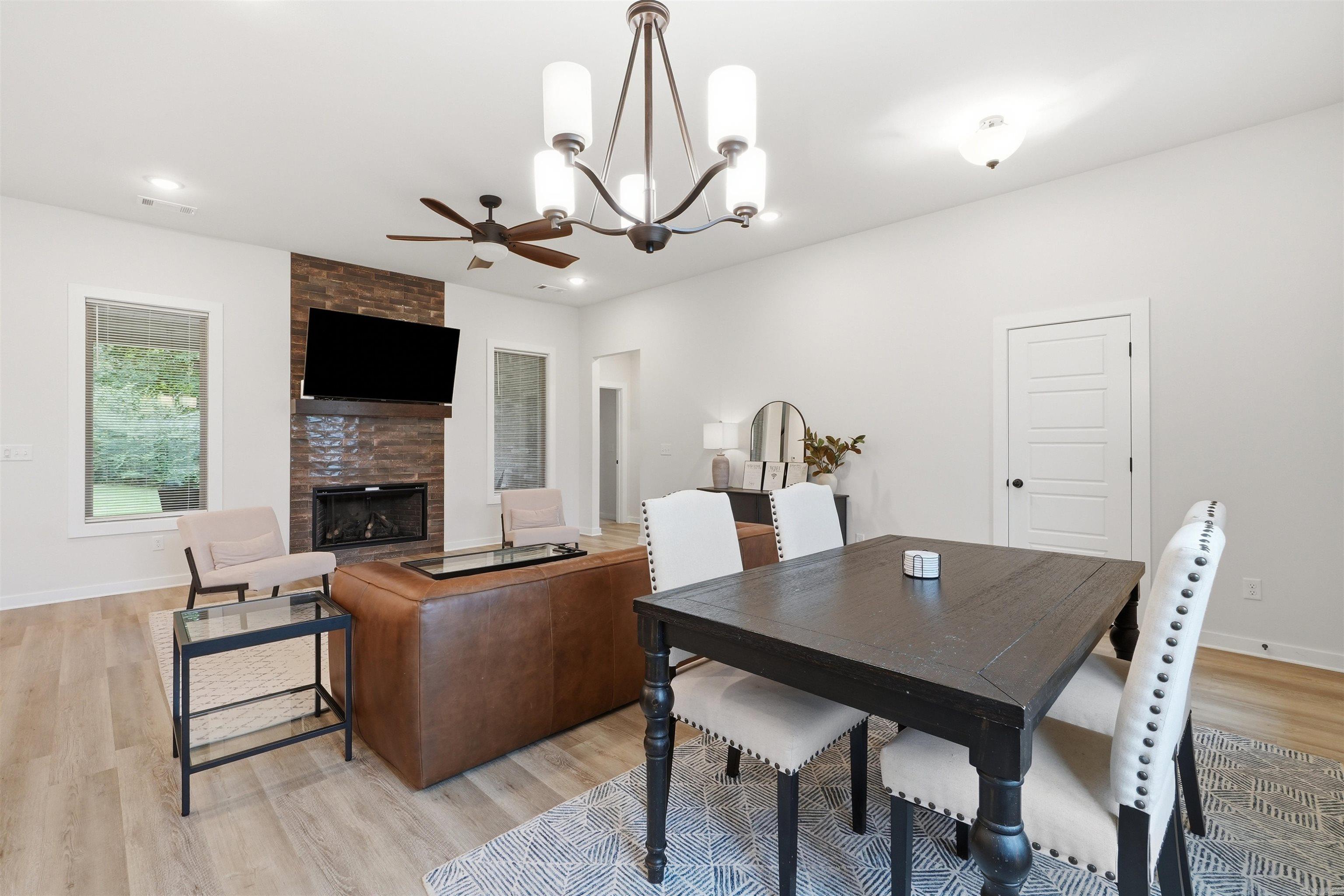 OVERCUP RIDGE ADDN - Residential