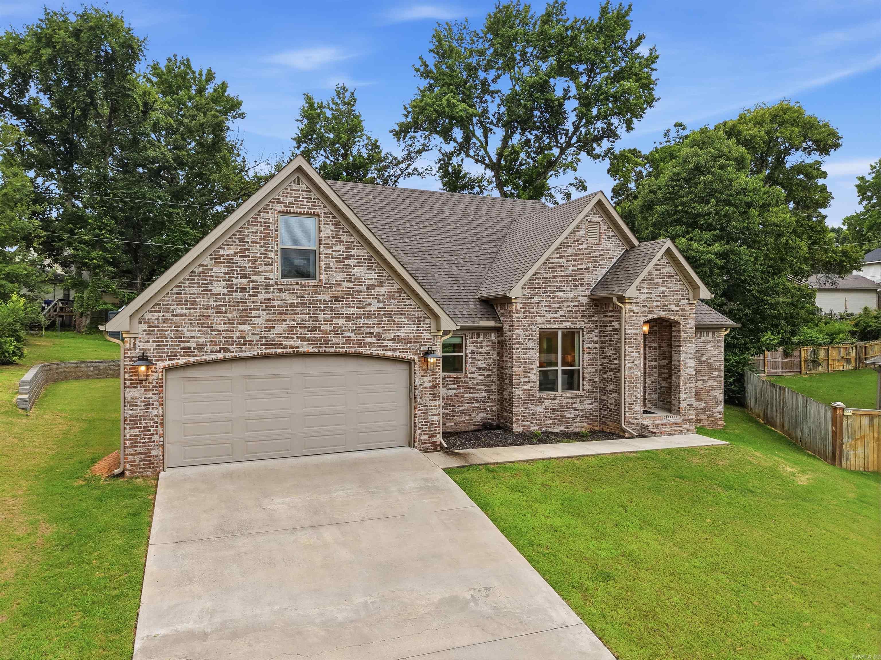 OVERCUP RIDGE ADDN - Residential