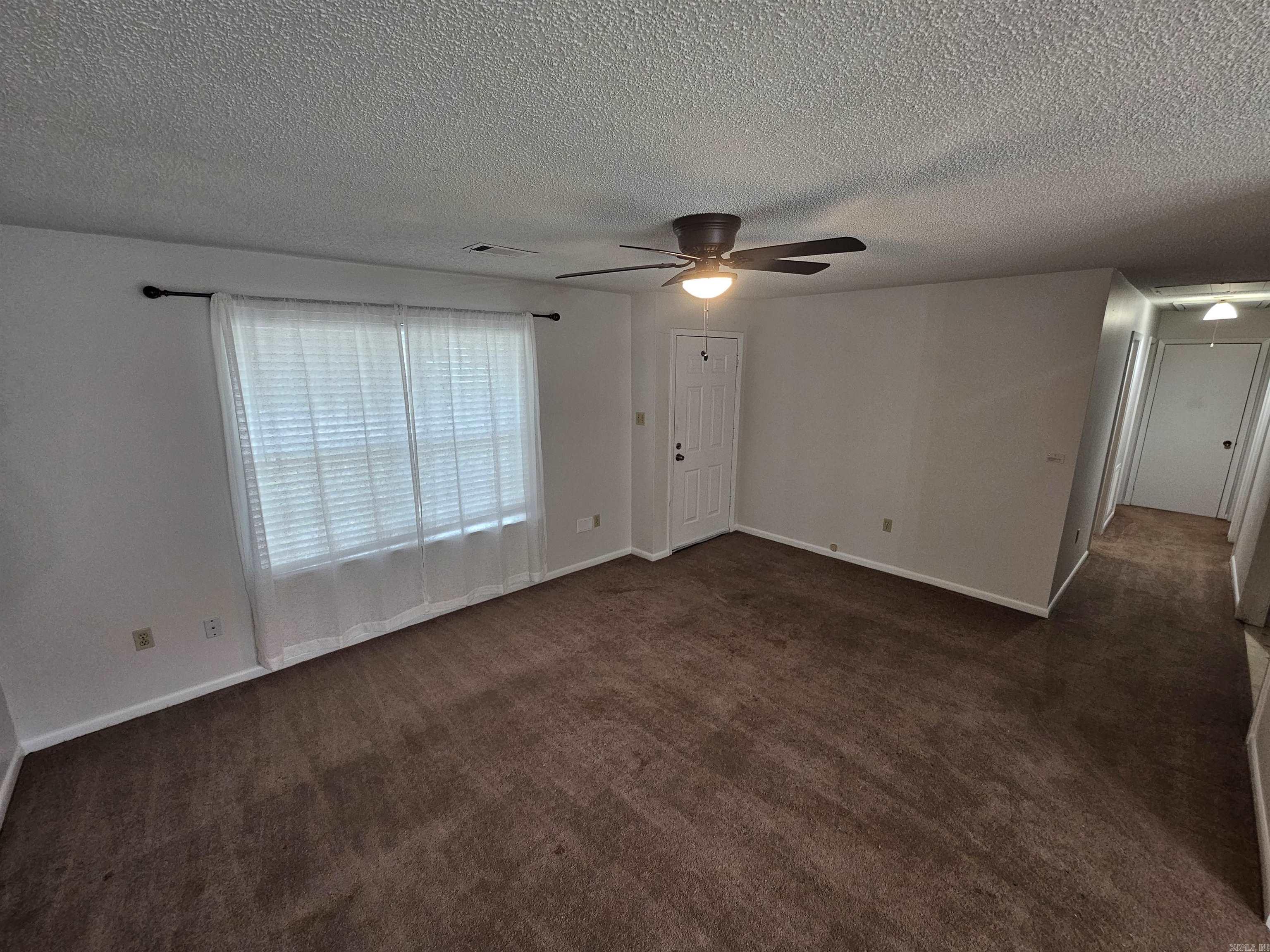 MEADOWLARK - Residential
