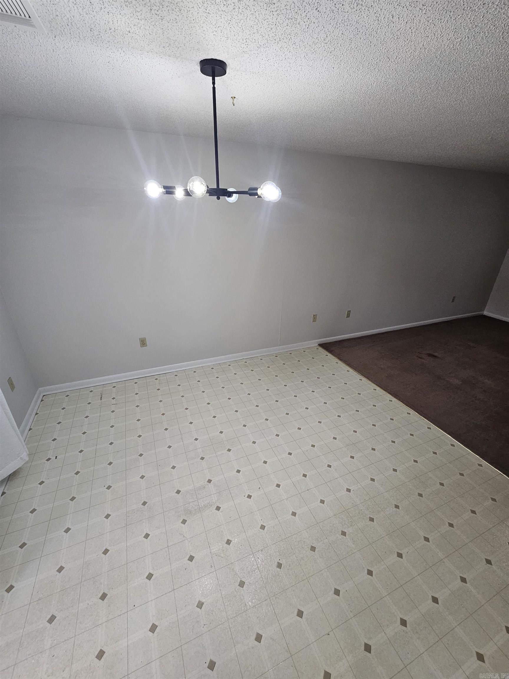 MEADOWLARK - Residential