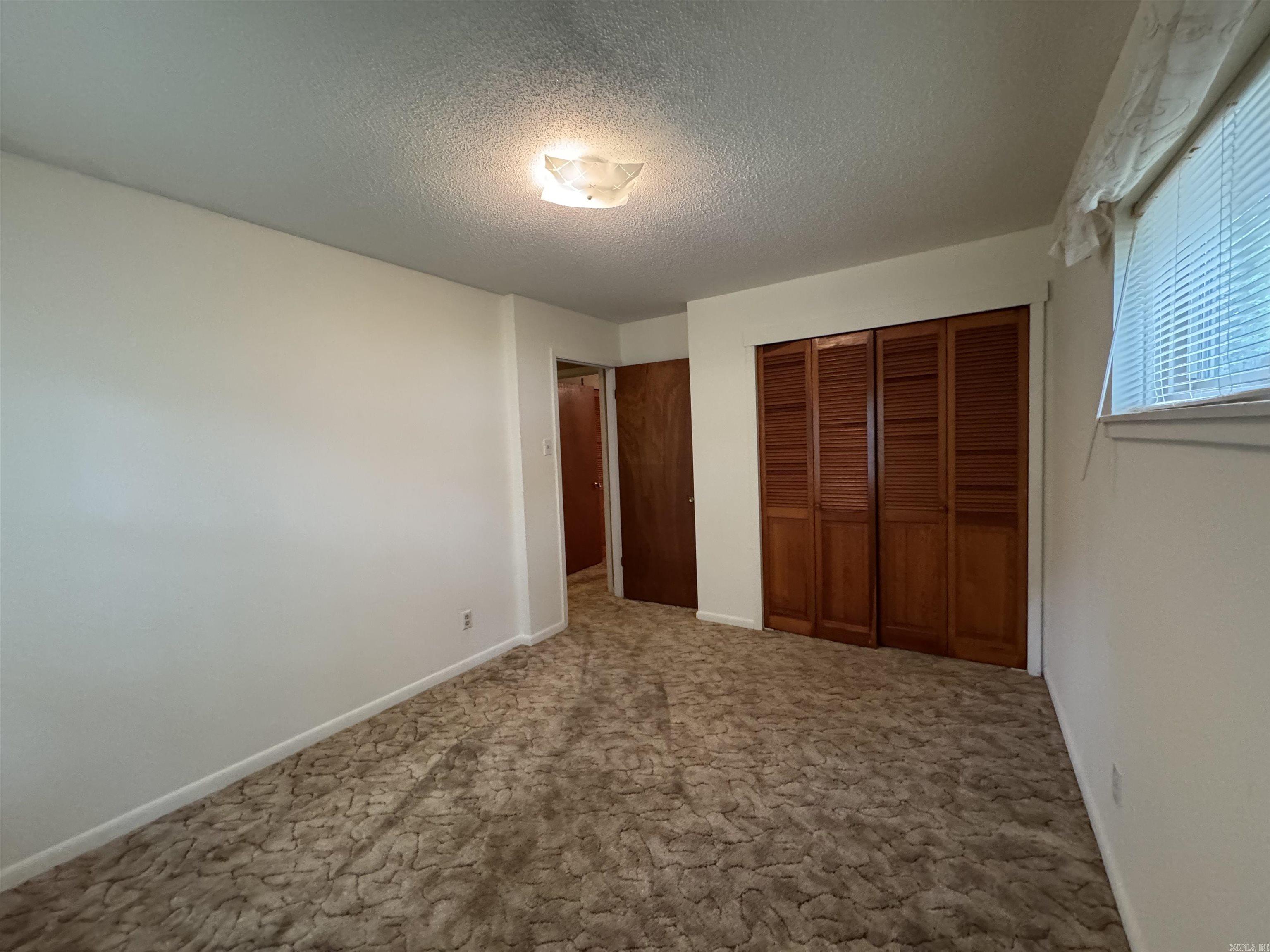 HURRICANE HEIGHTS - Residential
