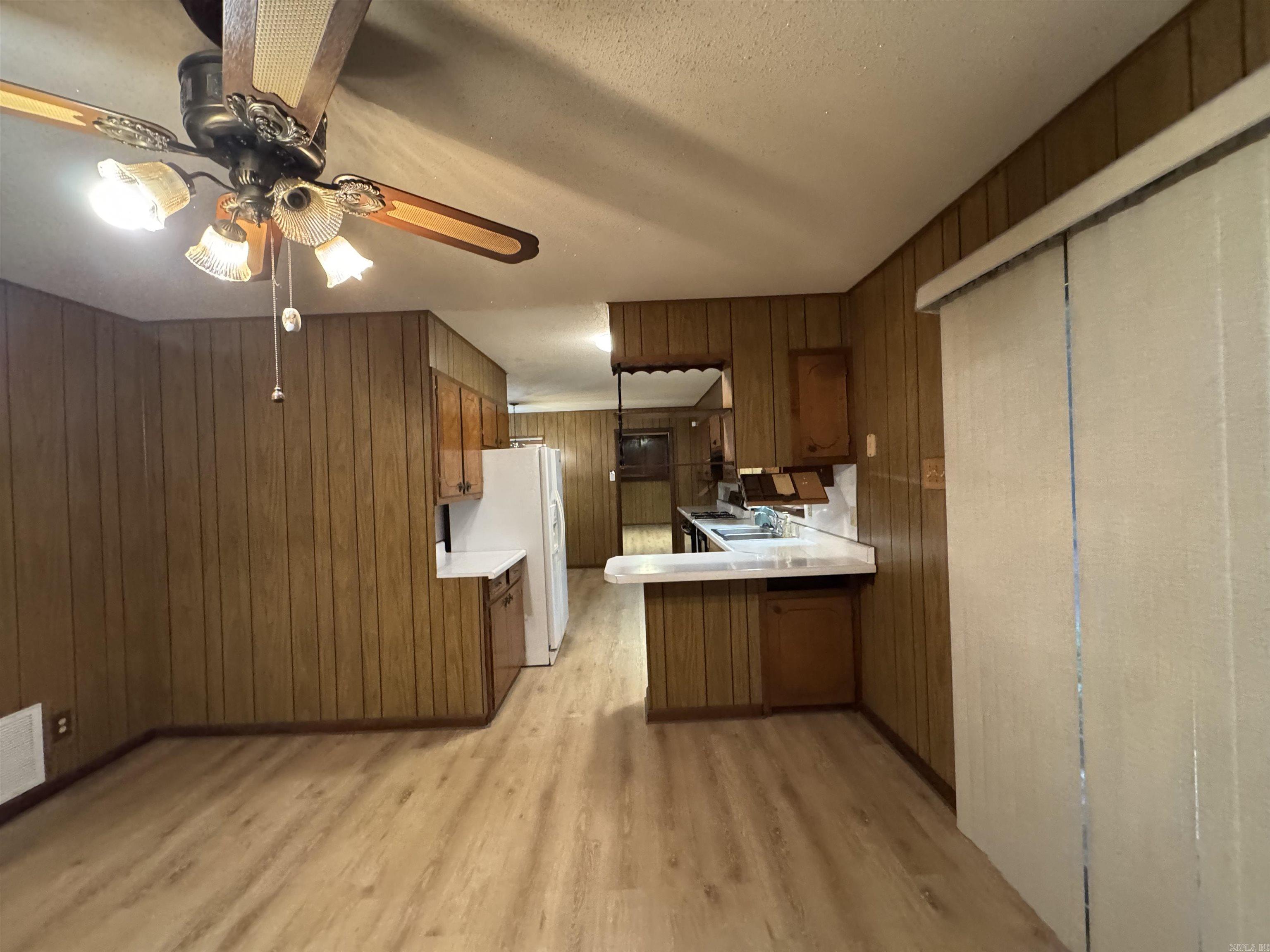 HURRICANE HEIGHTS - Residential