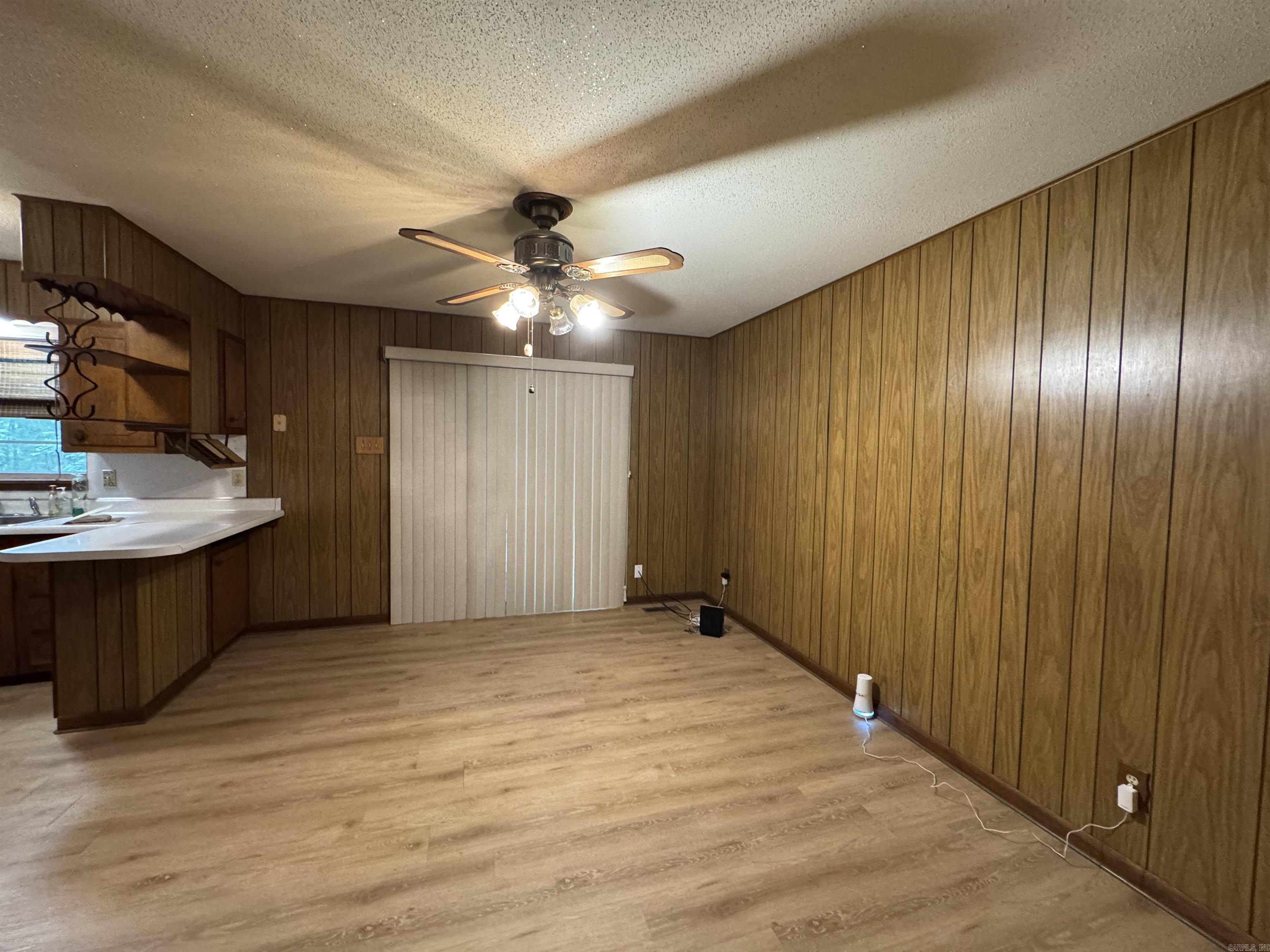 HURRICANE HEIGHTS - Residential