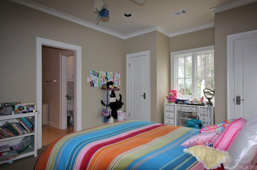 Country Club Heights - Residential