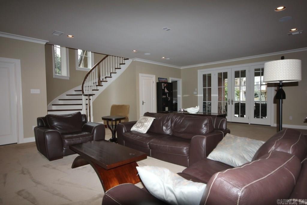 Country Club Heights - Residential