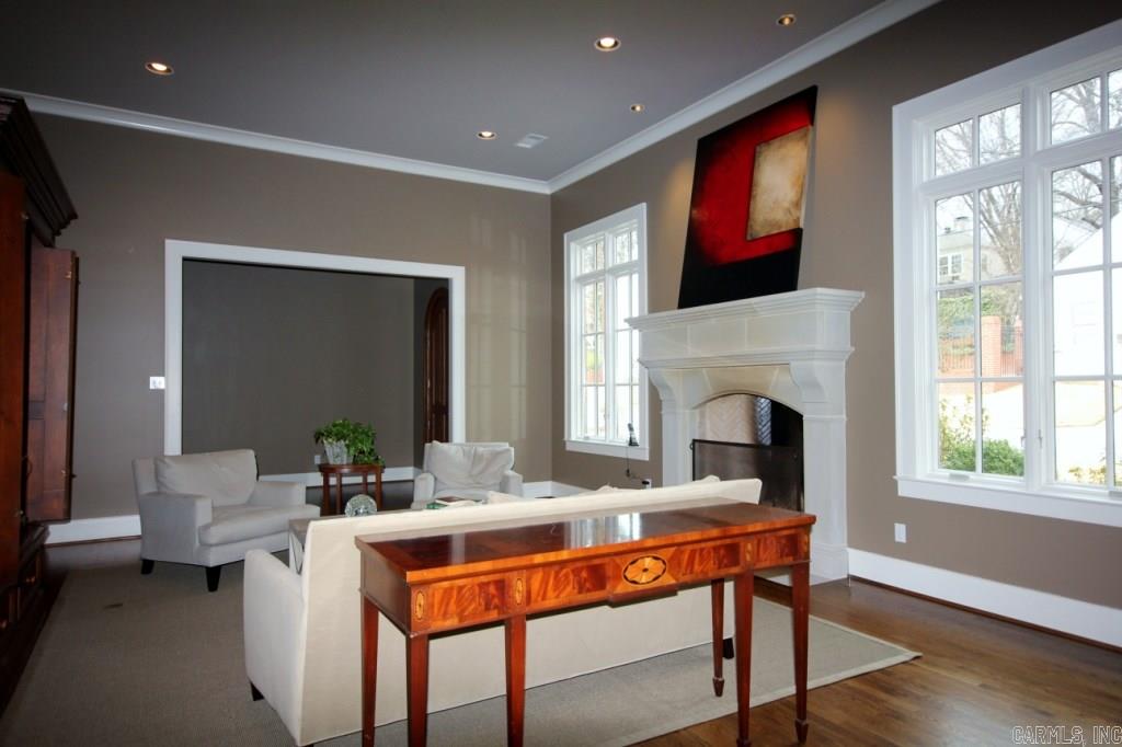 Country Club Heights - Residential