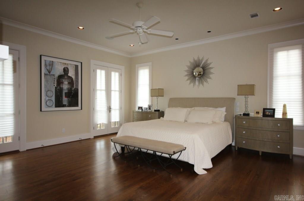 Country Club Heights - Residential