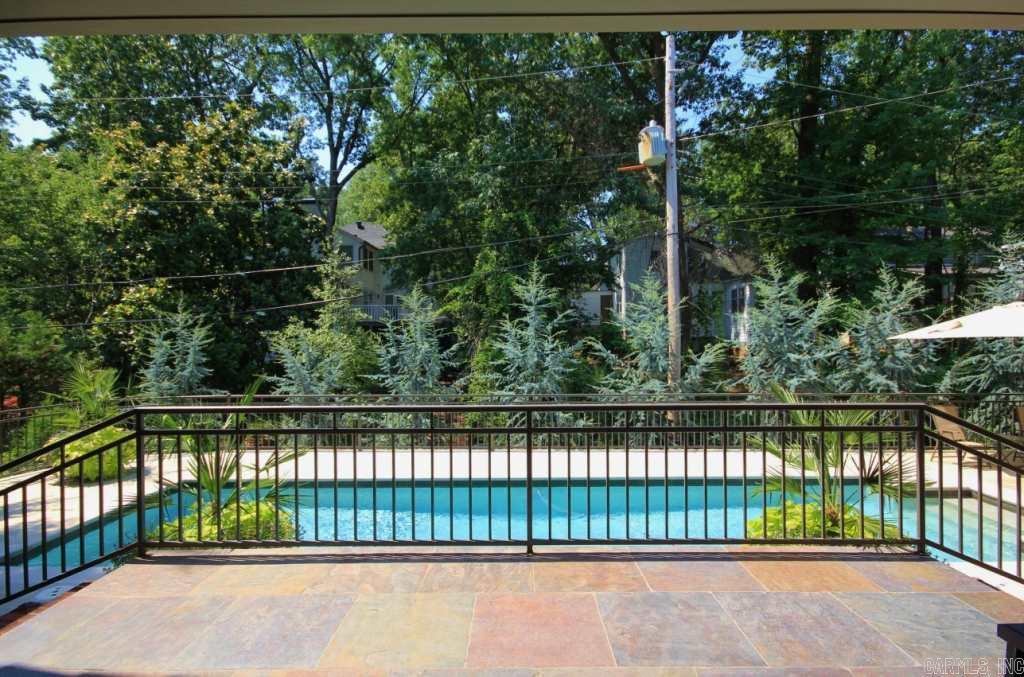 Country Club Heights - Residential
