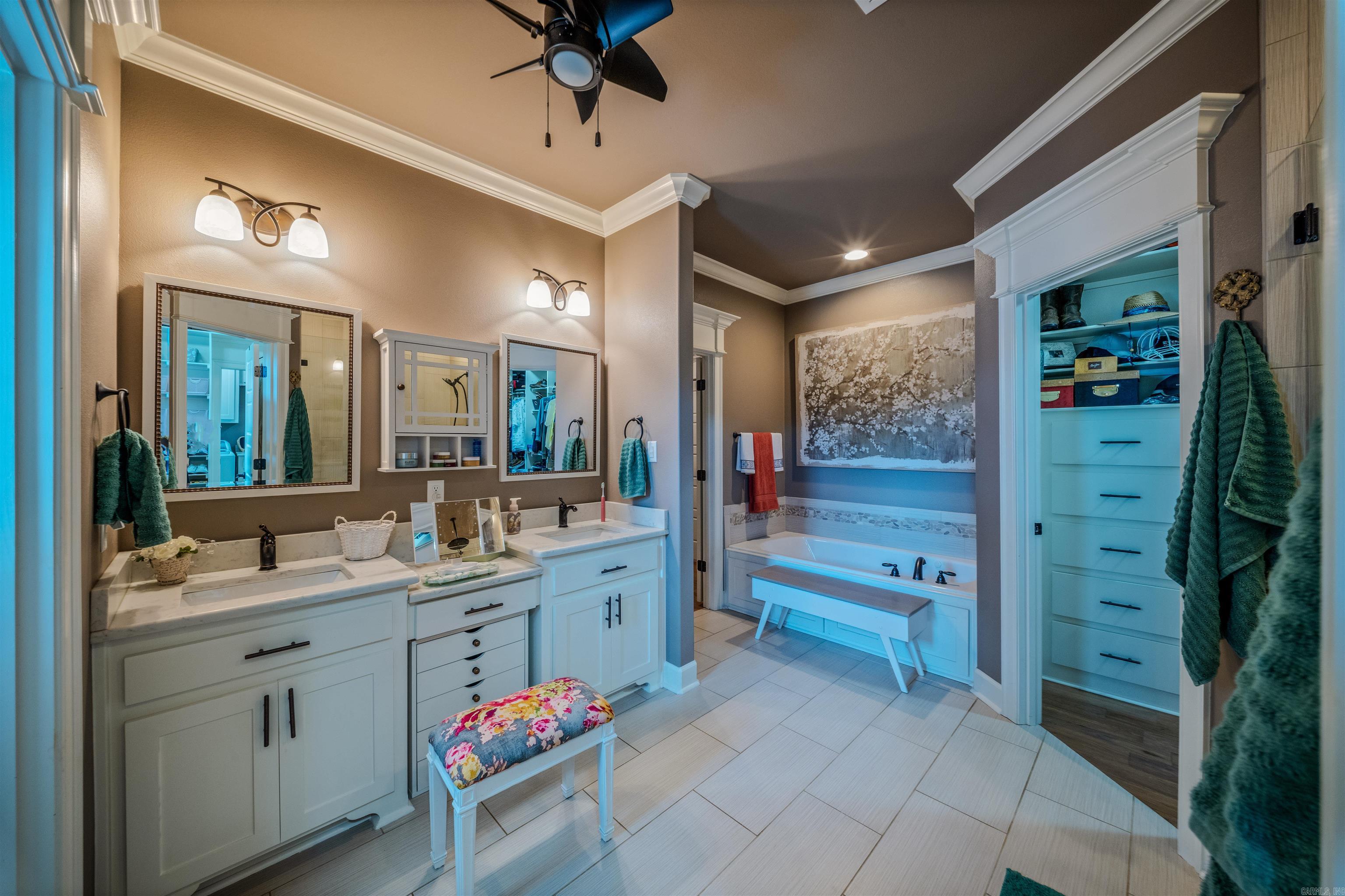 QUAPAW ESTATES - Residential