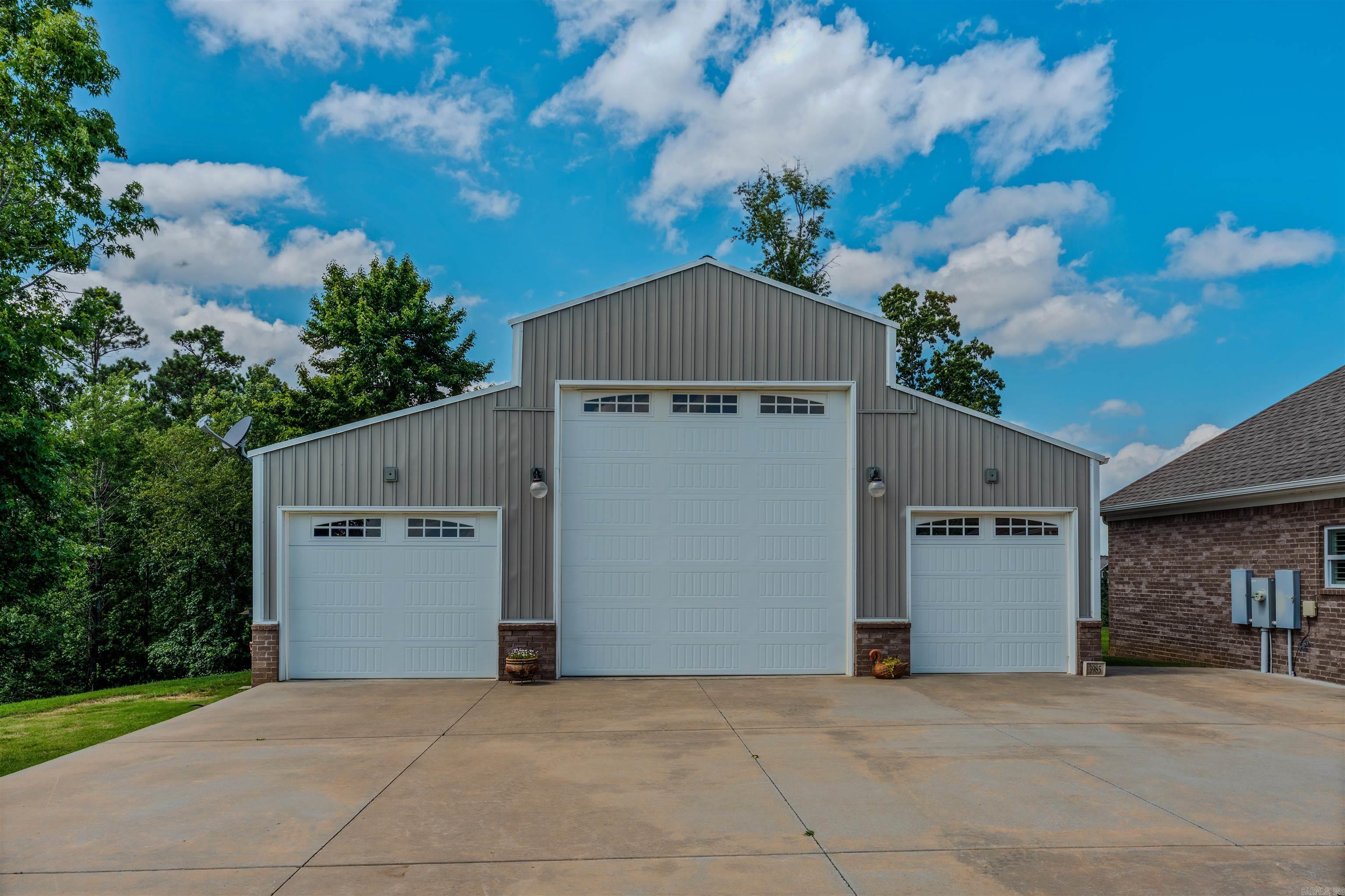 QUAPAW ESTATES - Residential