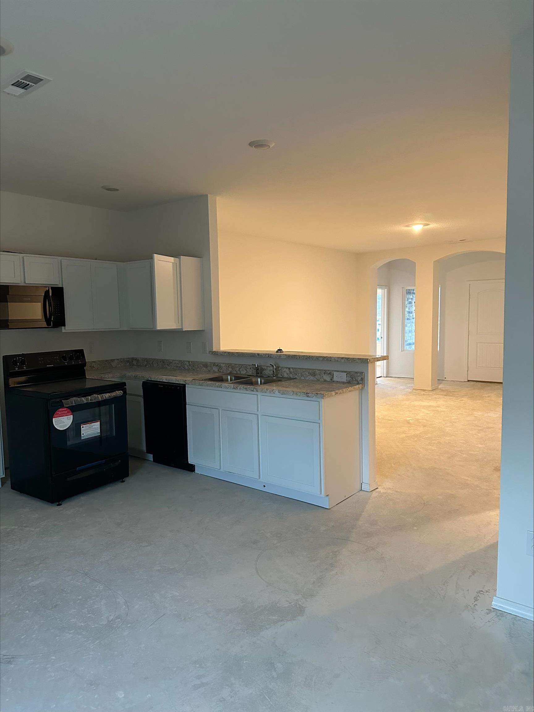 STAGECOACH MEADOWS - Residential