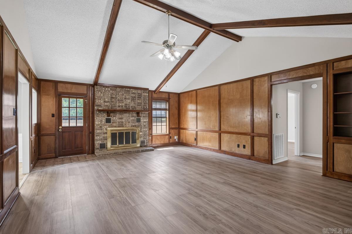 SILVER CREEK - Residential