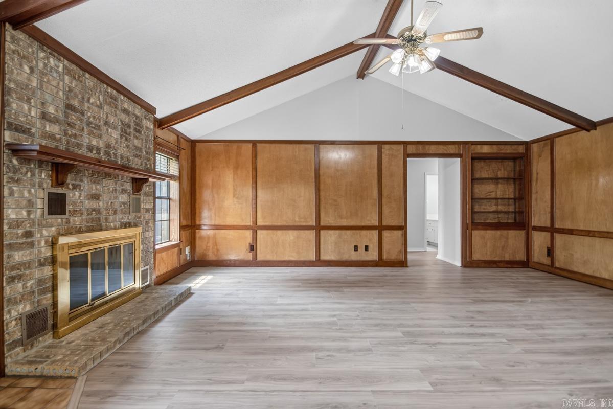SILVER CREEK - Residential
