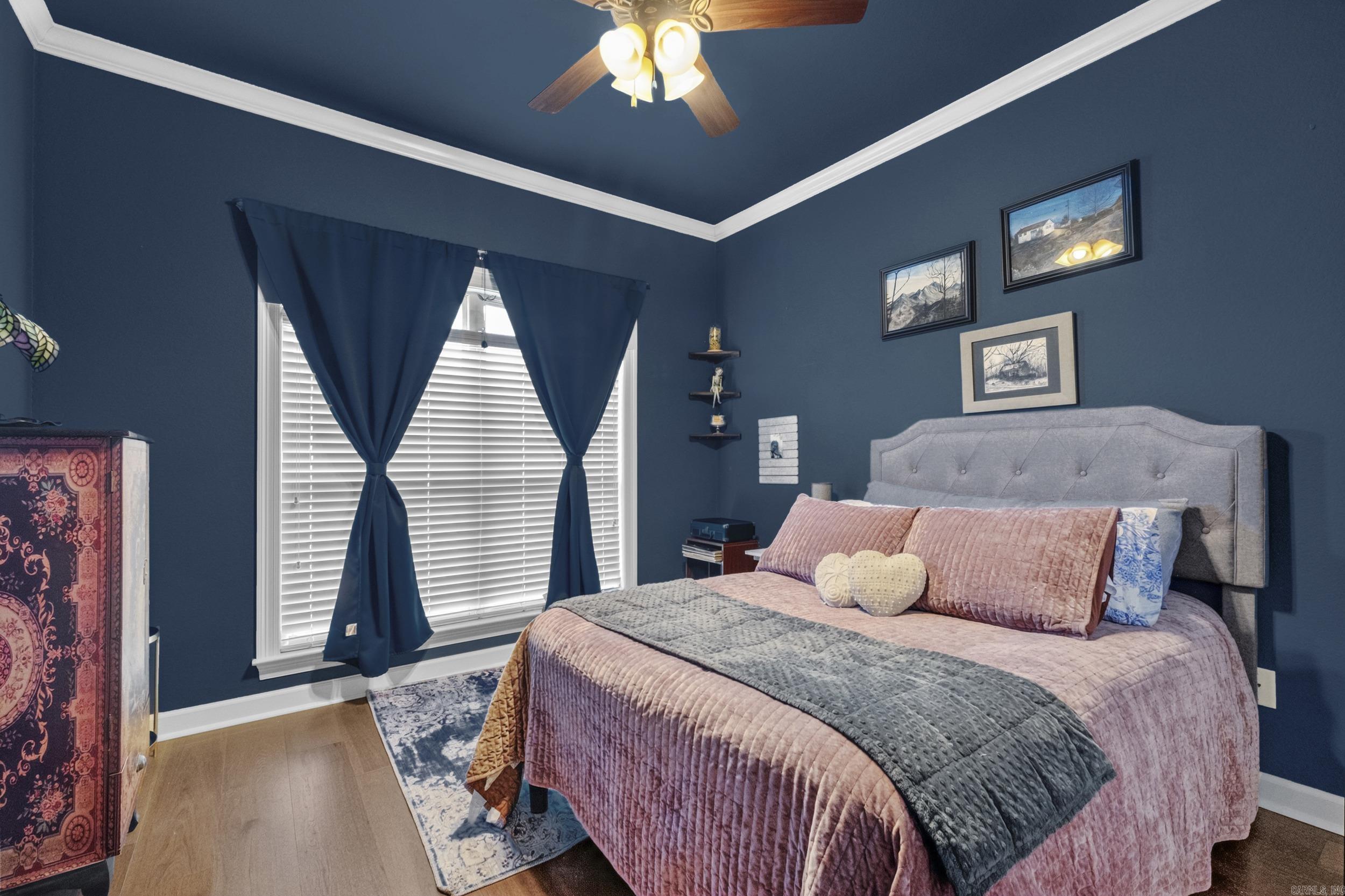 STONEHENGE PLACE - Residential