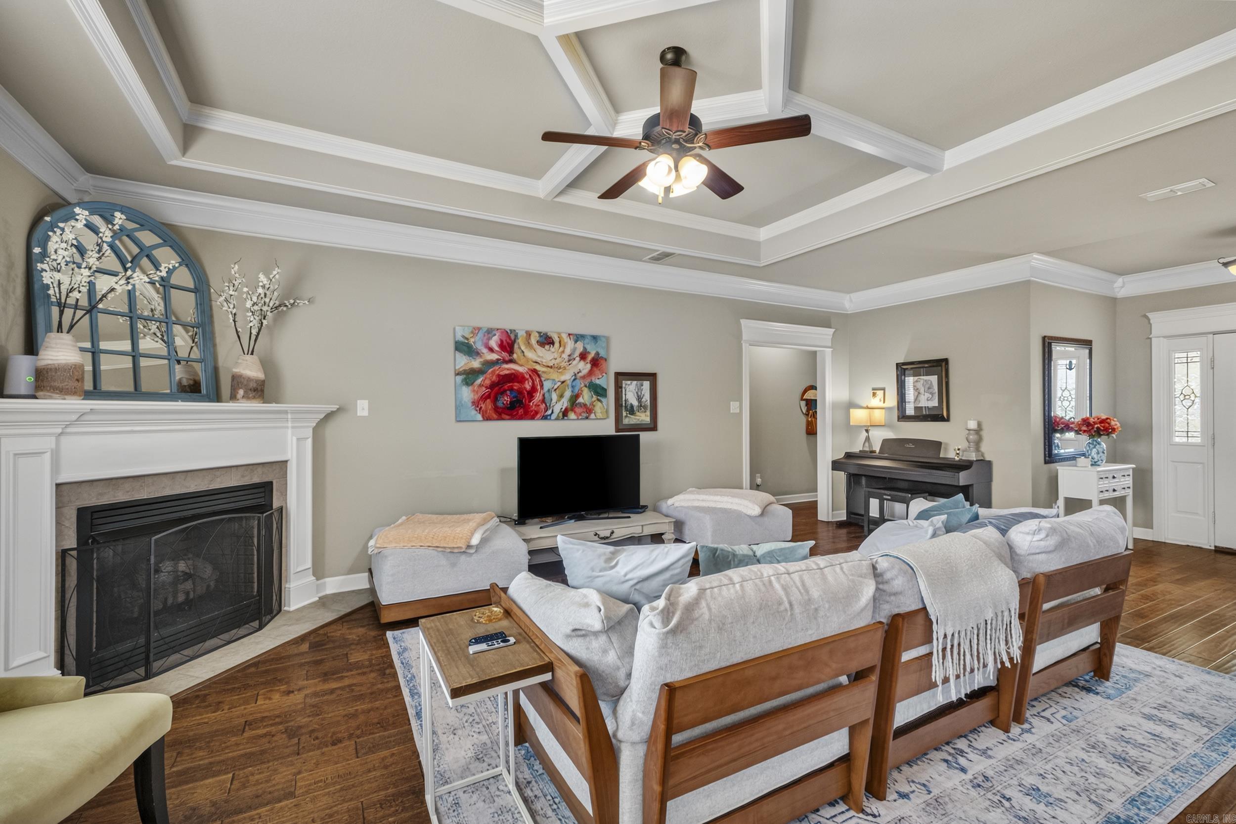 STONEHENGE PLACE - Residential