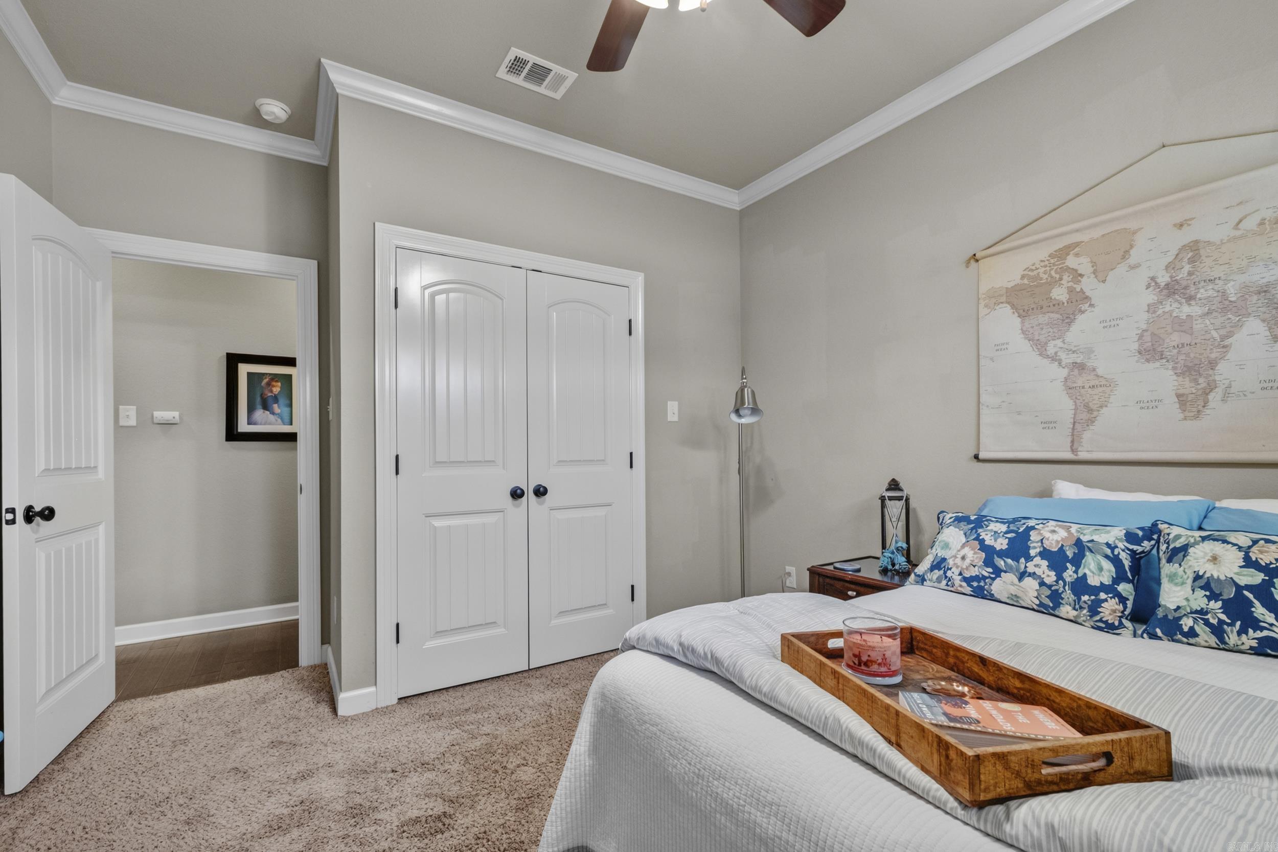 STONEHENGE PLACE - Residential