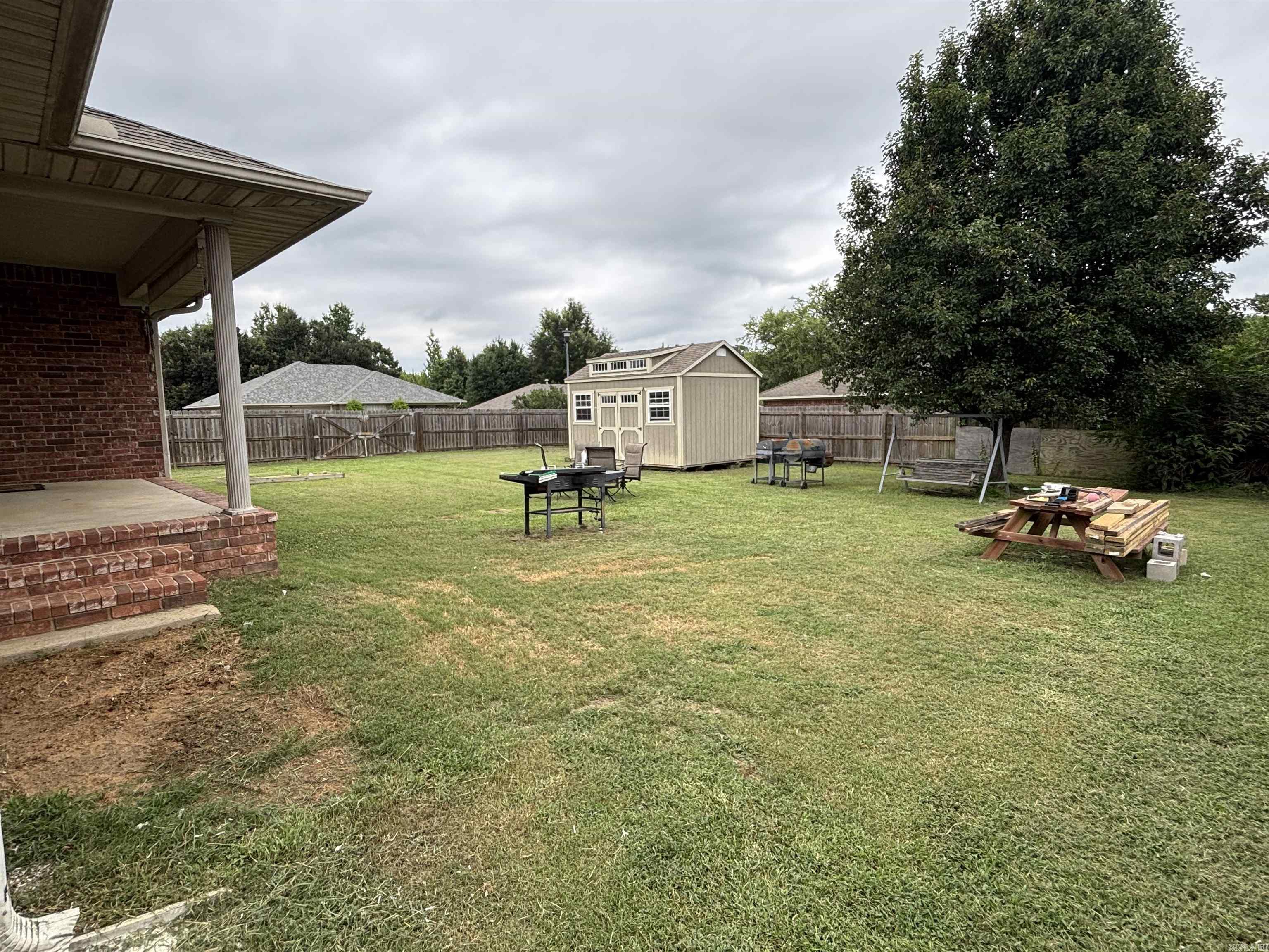 WINDSOR PARK ADDN - Residential