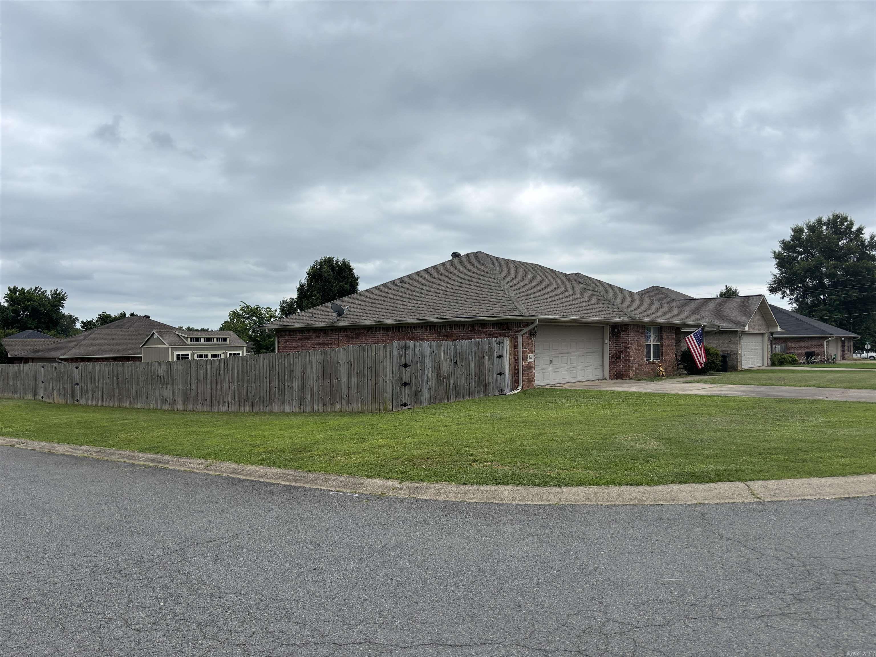 WINDSOR PARK ADDN - Residential