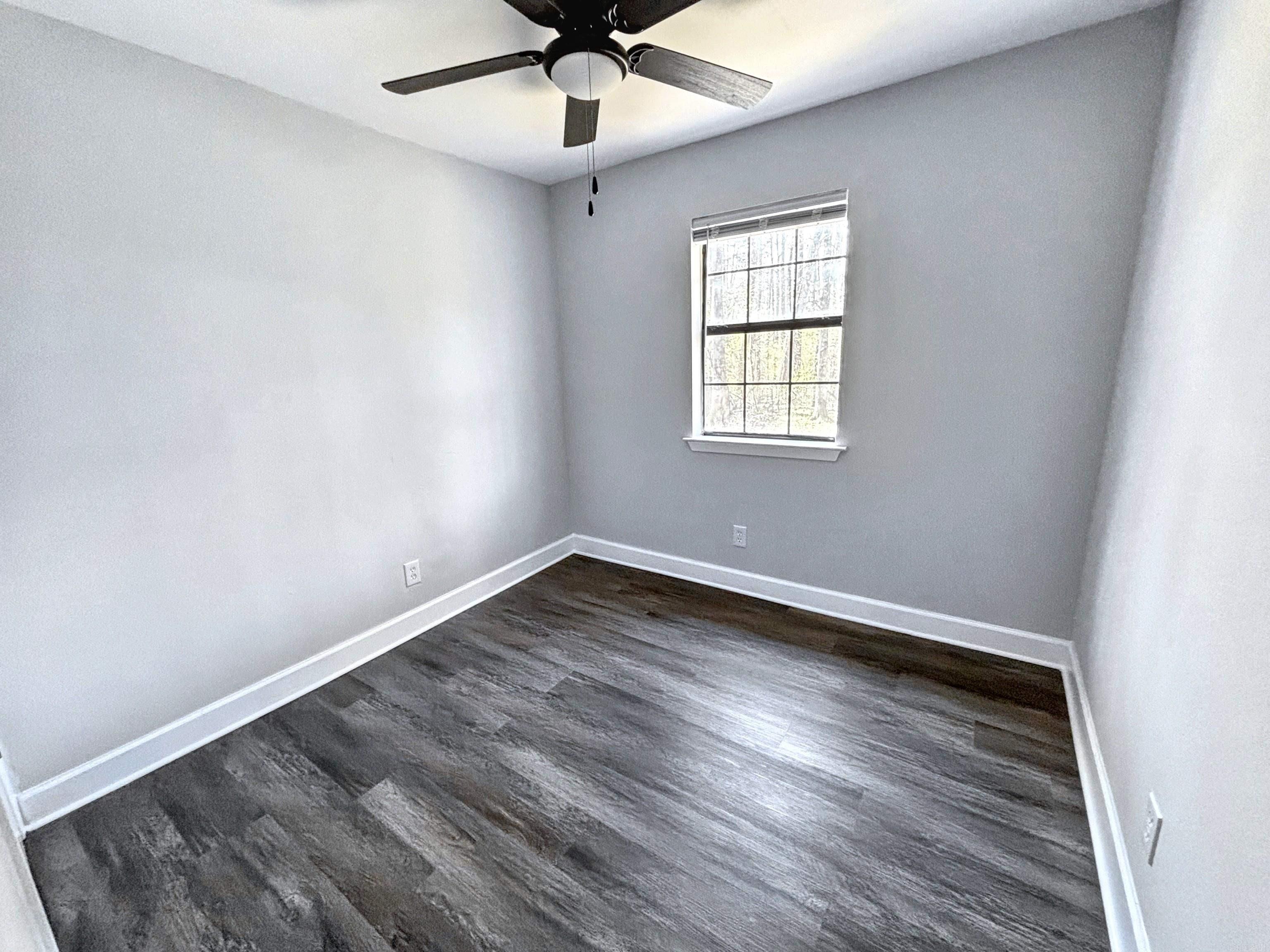 HACKBERRY KNOLL - Residential