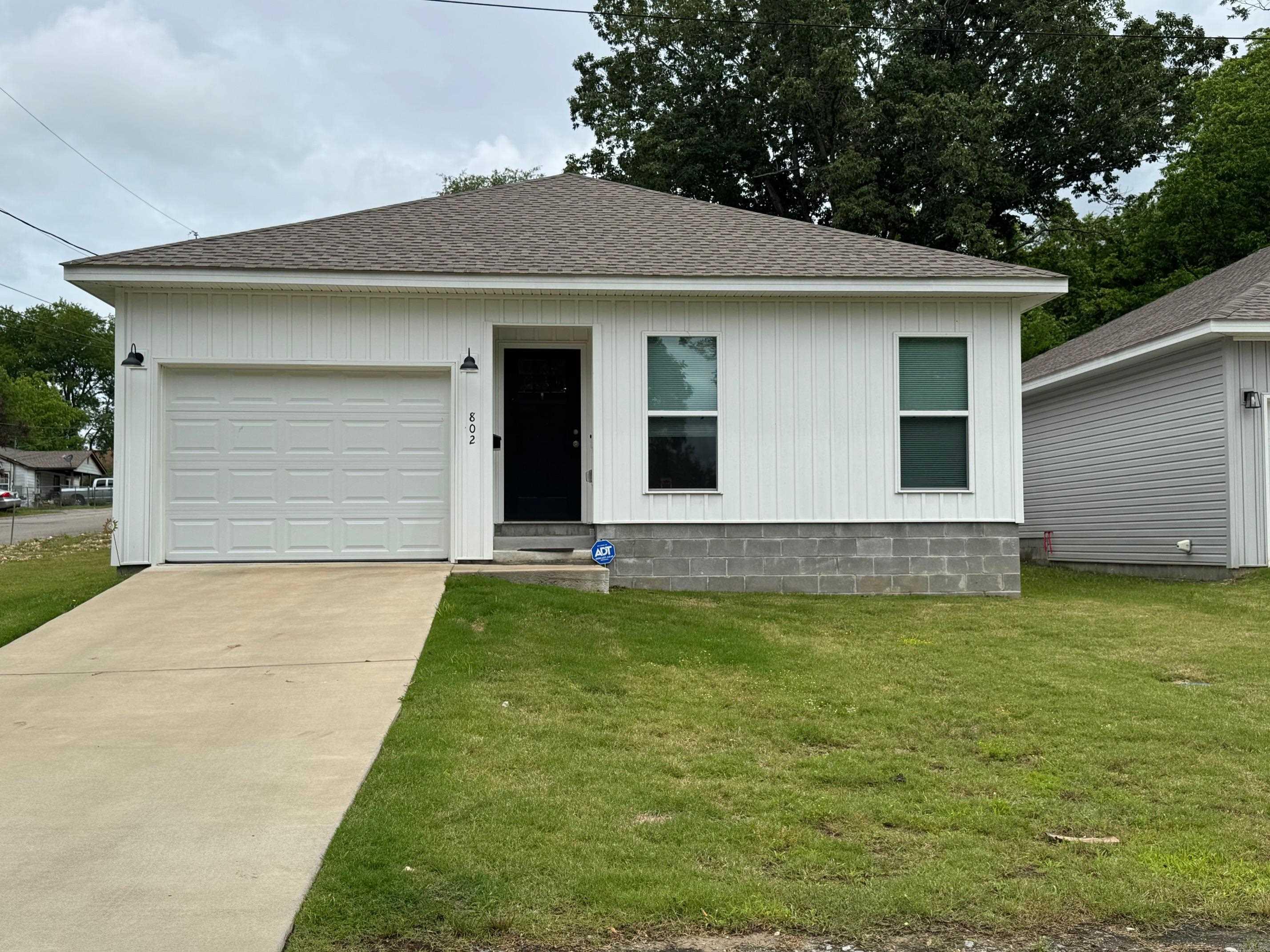 Neely - Residential Lease
